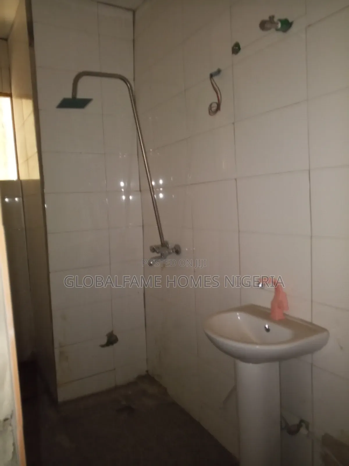3bdrm Block of Flats in Secured And Call In, Awoyaya for rent in Awoyaya