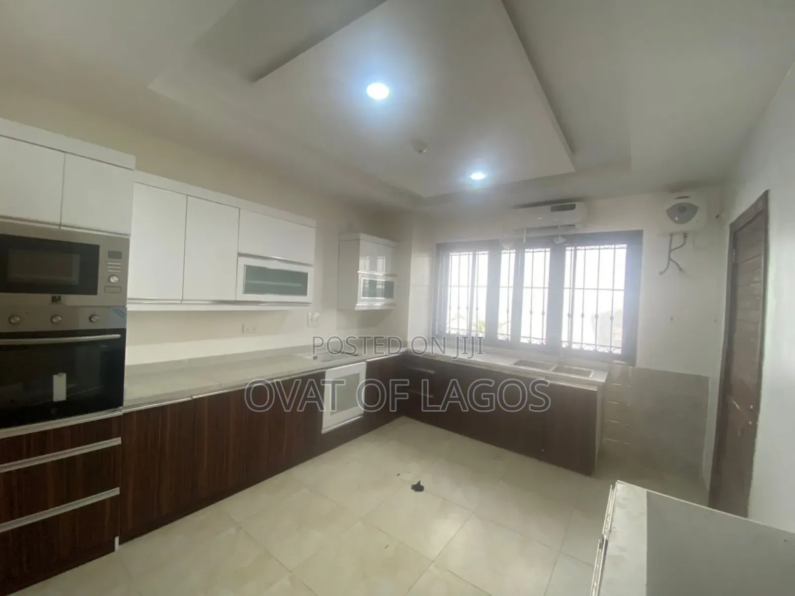 4bdrm Duplex in Banana Island for rent in Banana Island