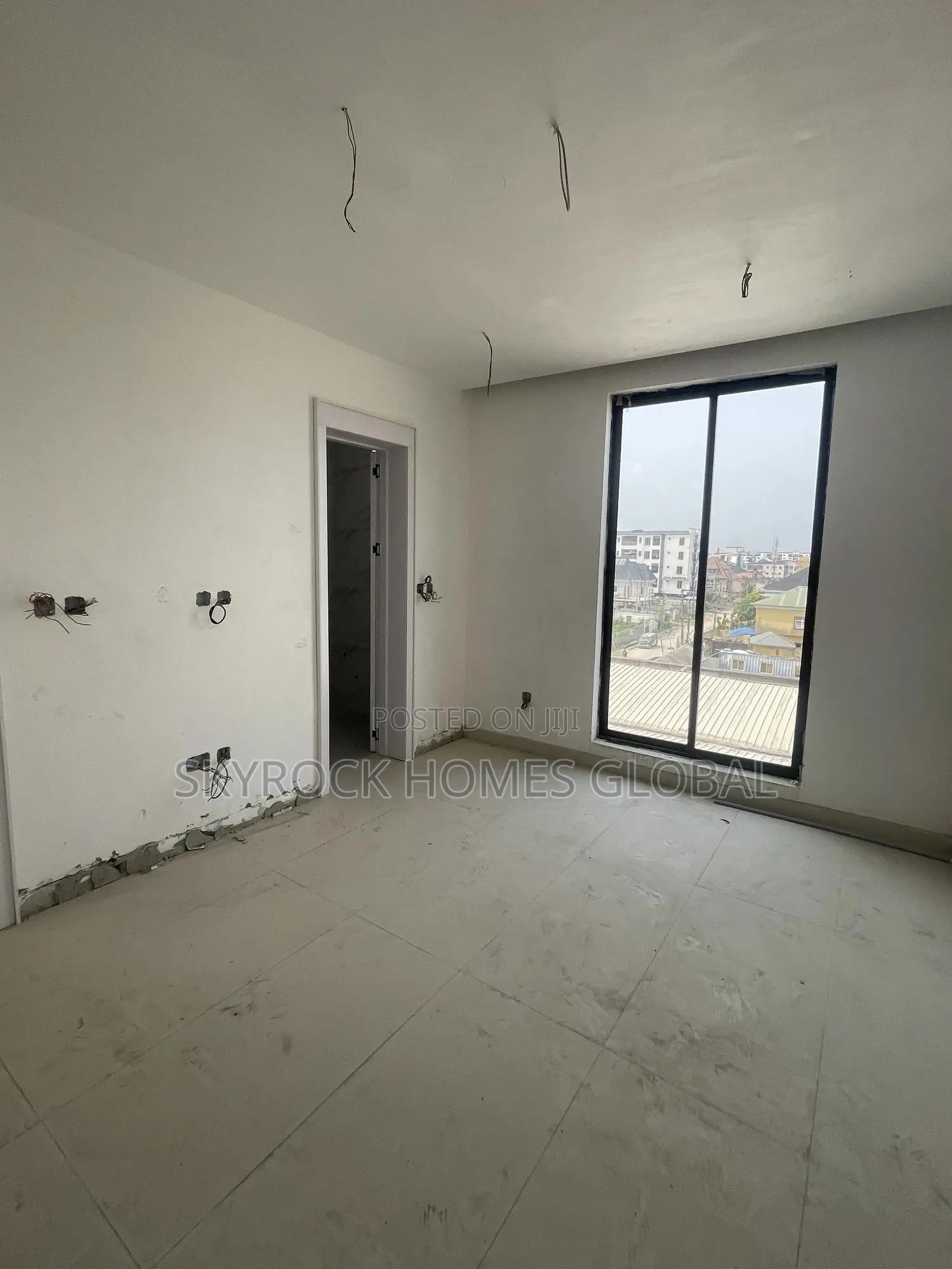 2bdrm Block of Flats in Ilasan for sale in Ilasan