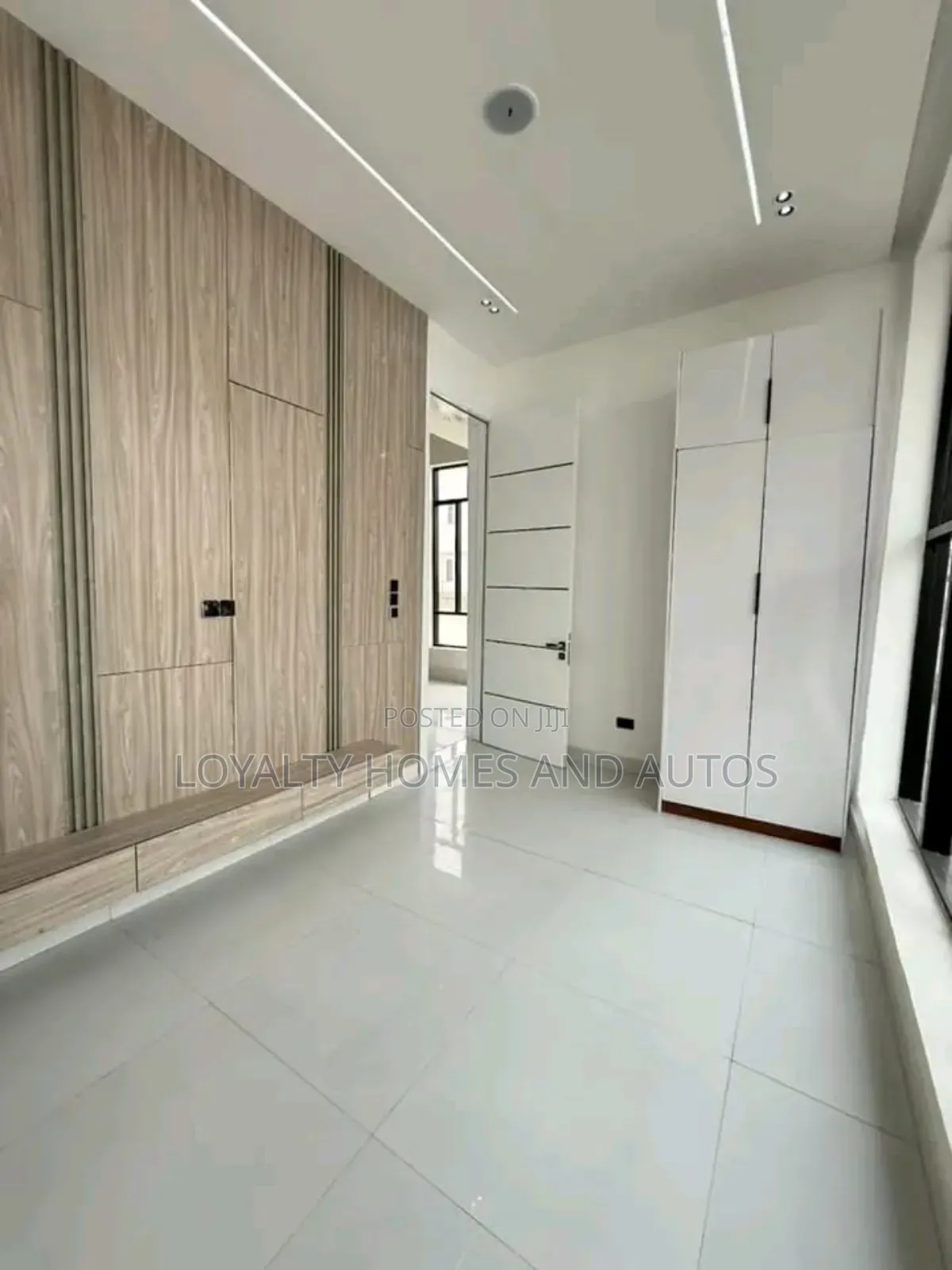 5bdrm House in Chevron for sale in Chevron