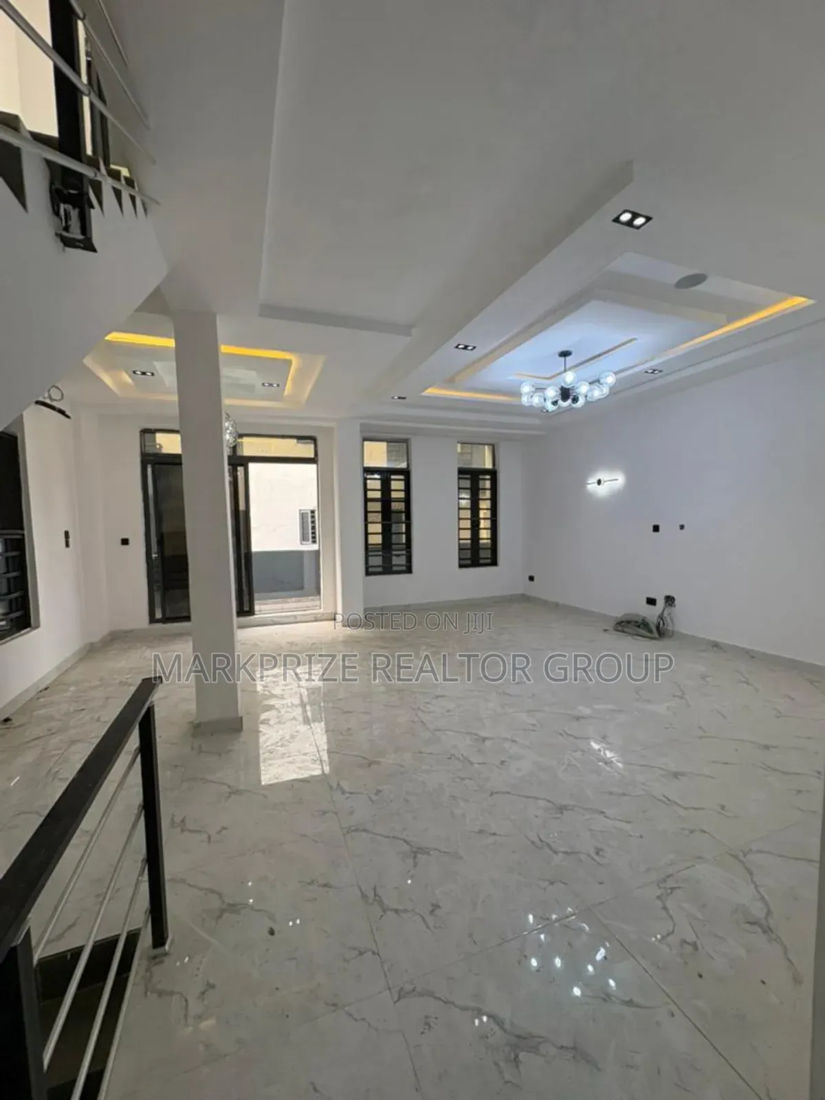 4bdrm Duplex in Ologolo Lekki Lagos for sale in Ologolo