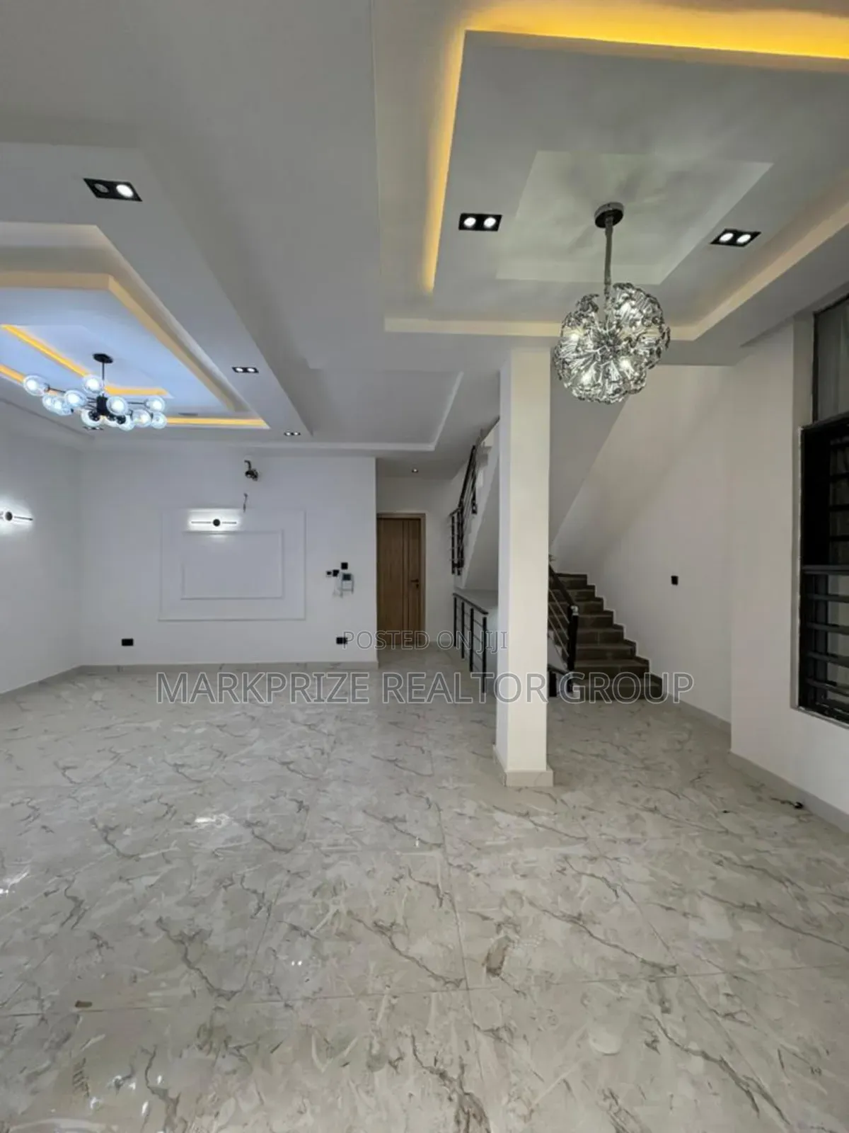 4bdrm Duplex in Ologolo Lekki Lagos for sale in Ologolo