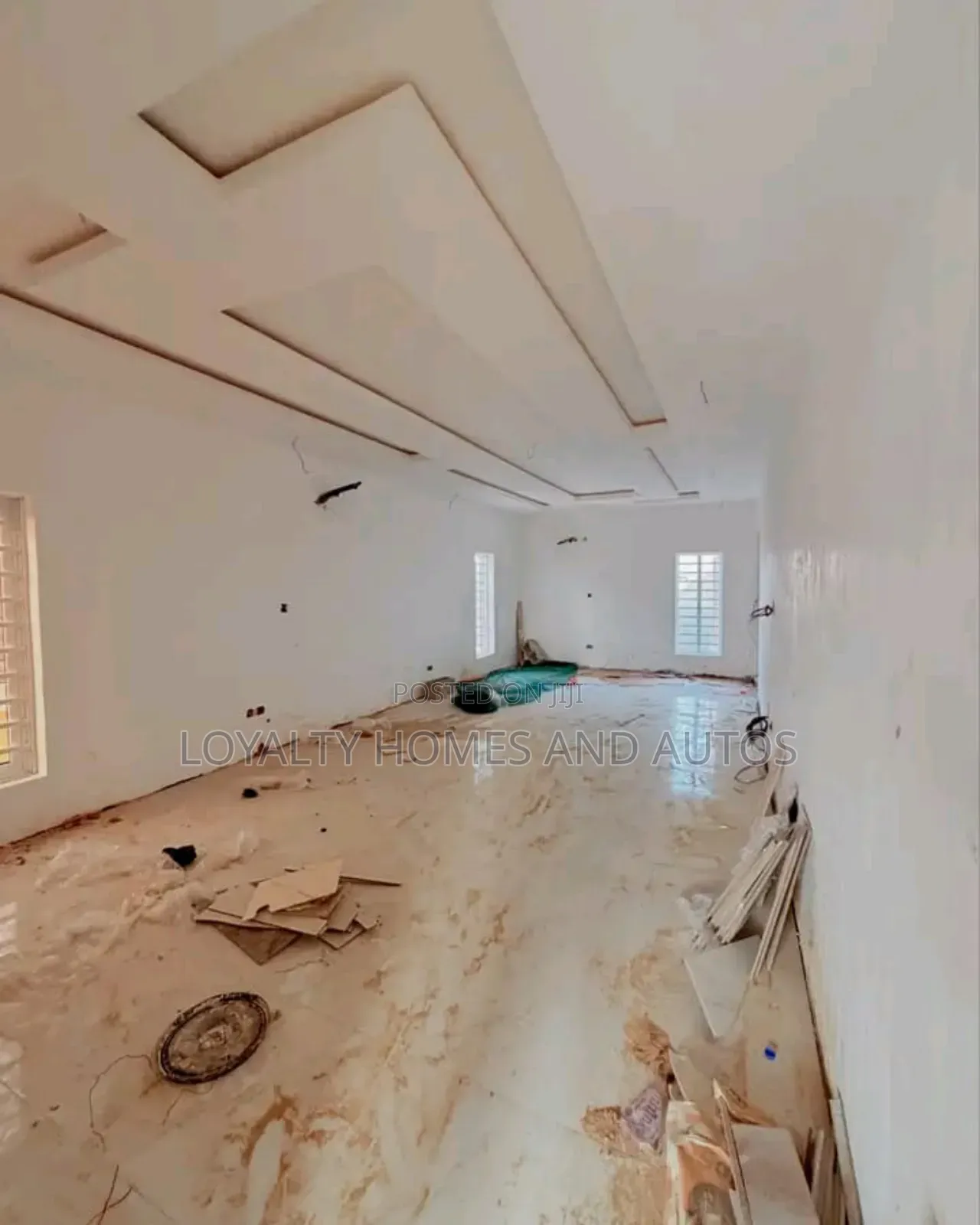 5bdrm Duplex in GRA Phase 2 Shangisha for sale in GRA Phase 2 Shangisha