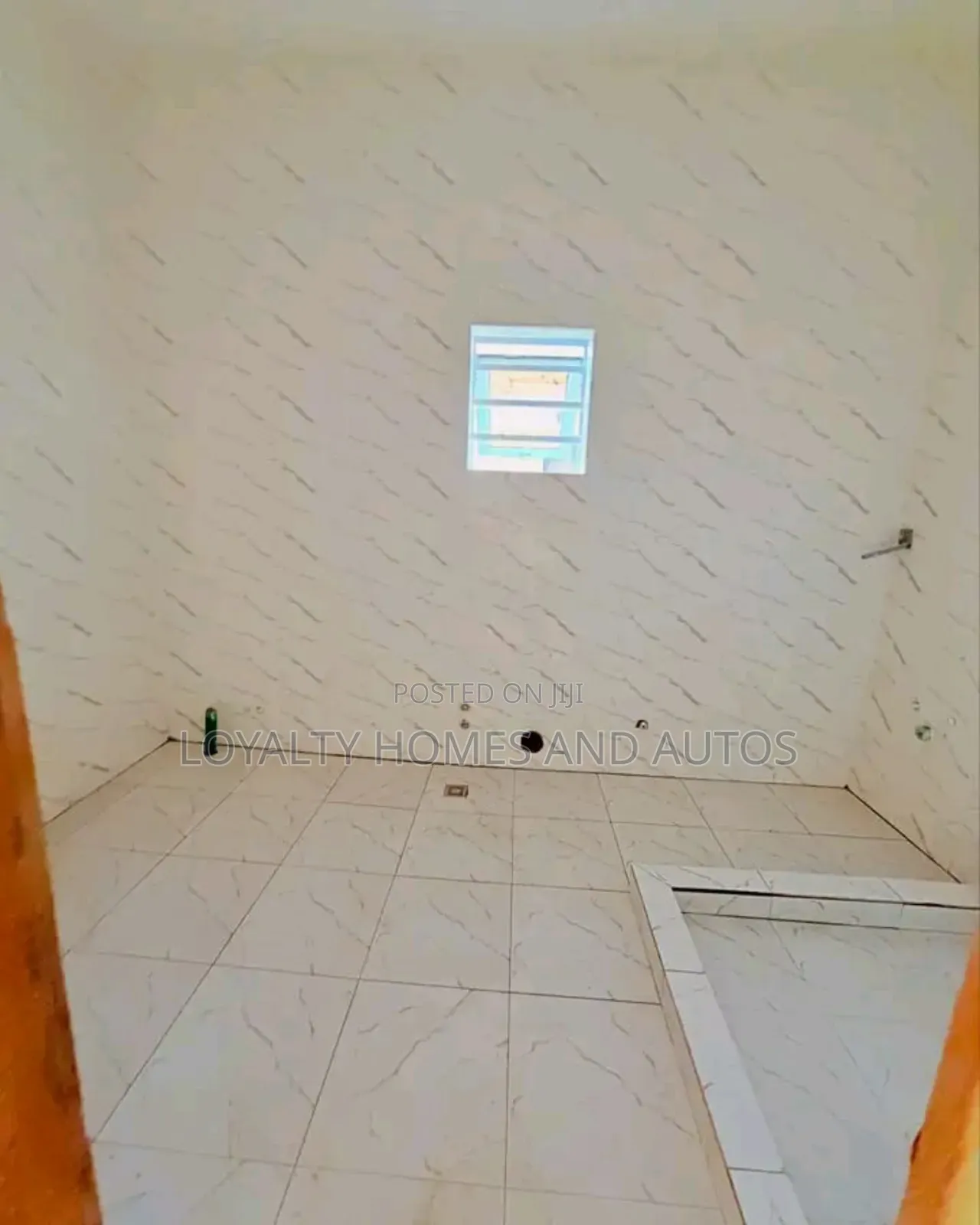 5bdrm Duplex in GRA Phase 2 Shangisha for sale in GRA Phase 2 Shangisha