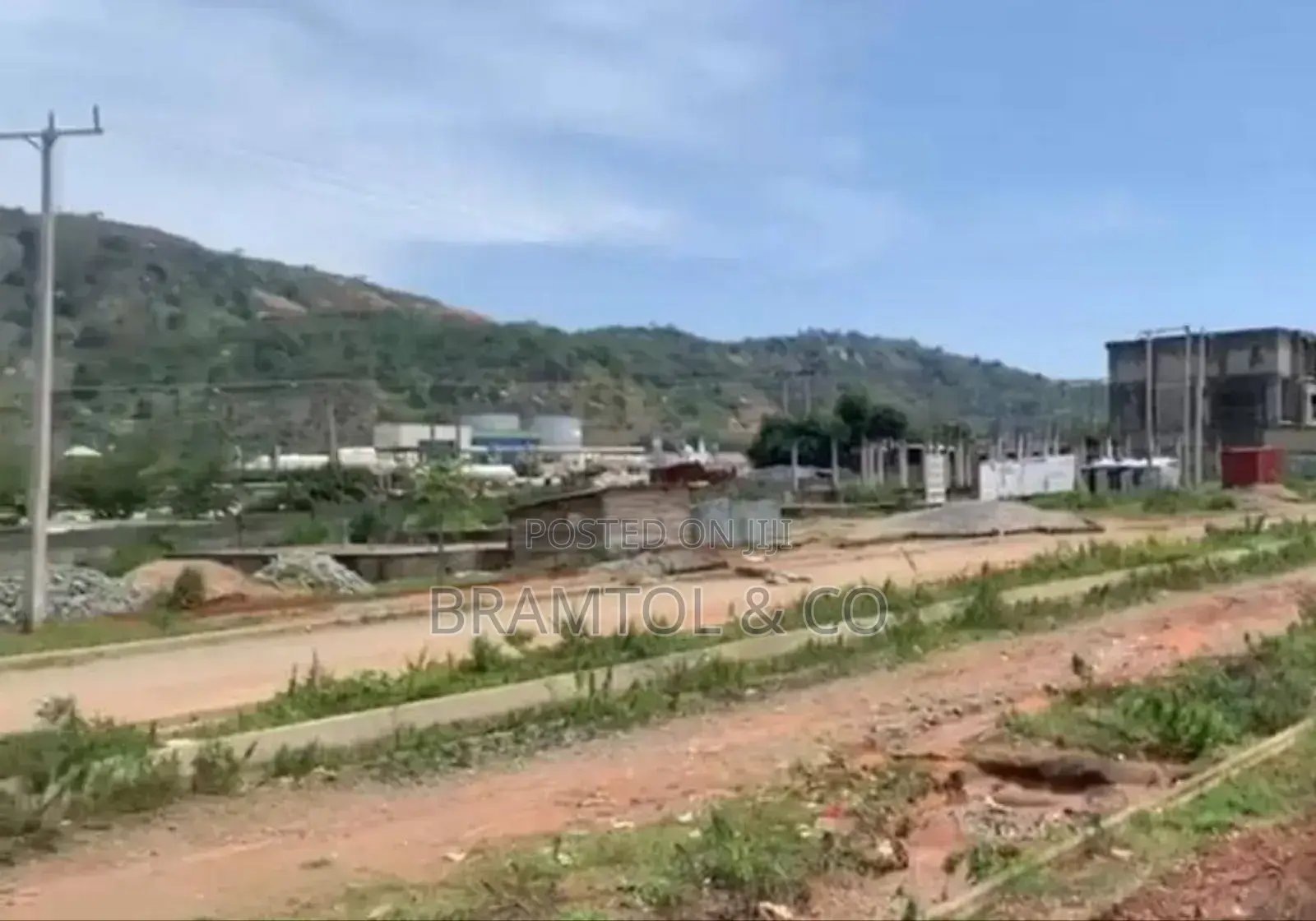 250sqm For 3 Bedroom Terraced Duplex in Guzape District