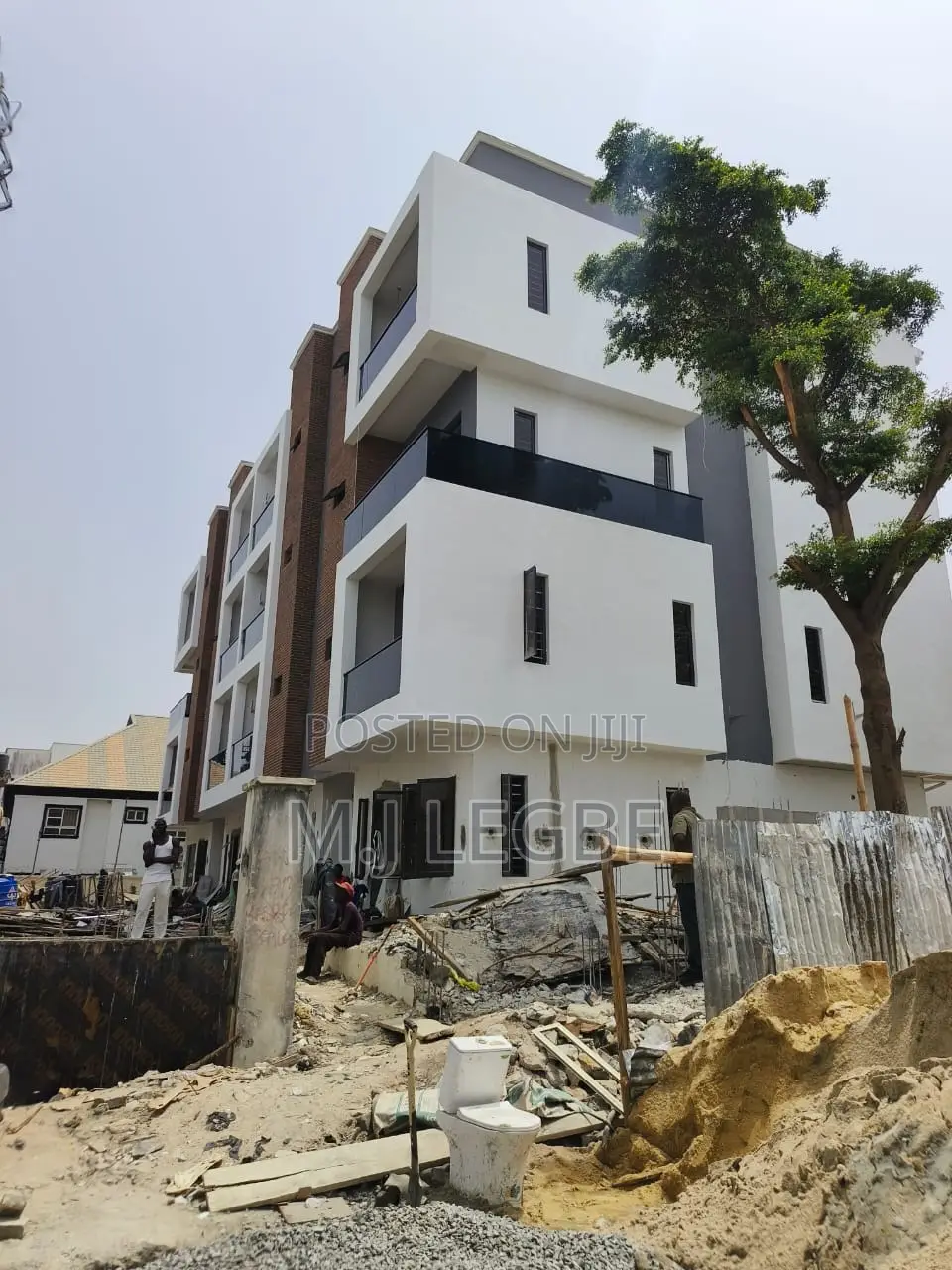 3bdrm Maisonette in Phase 1, Lekki for sale in Lekki