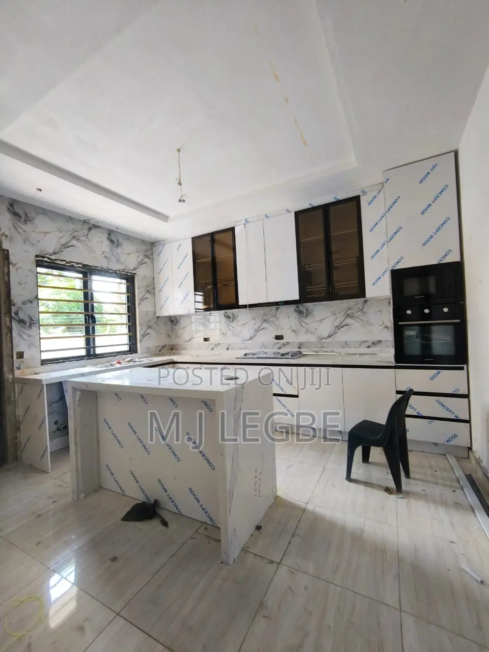 3bdrm Maisonette in Phase 1, Lekki for sale in Lekki
