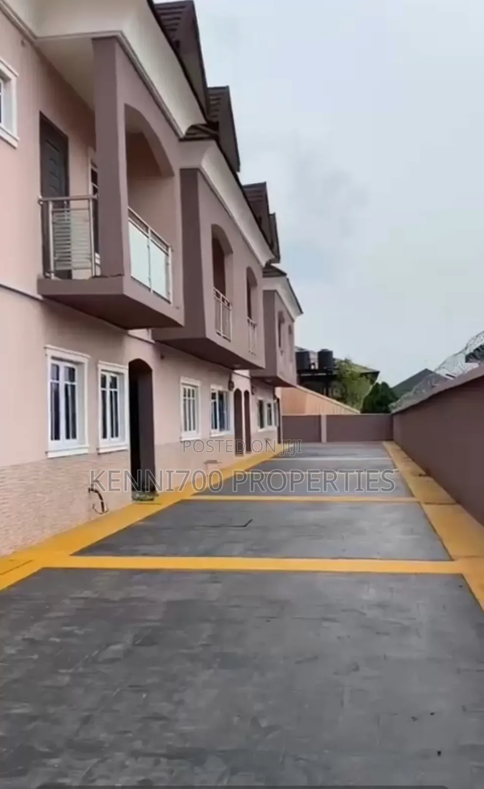 4bdrm Duplex in Agm Estate At Opic, Isheri North for sale in Isheri North