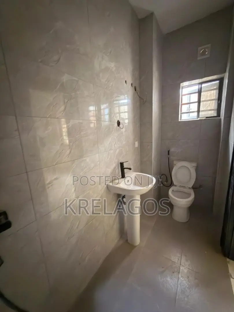 2bdrm Apartment in Ologolo for sale in Ologolo