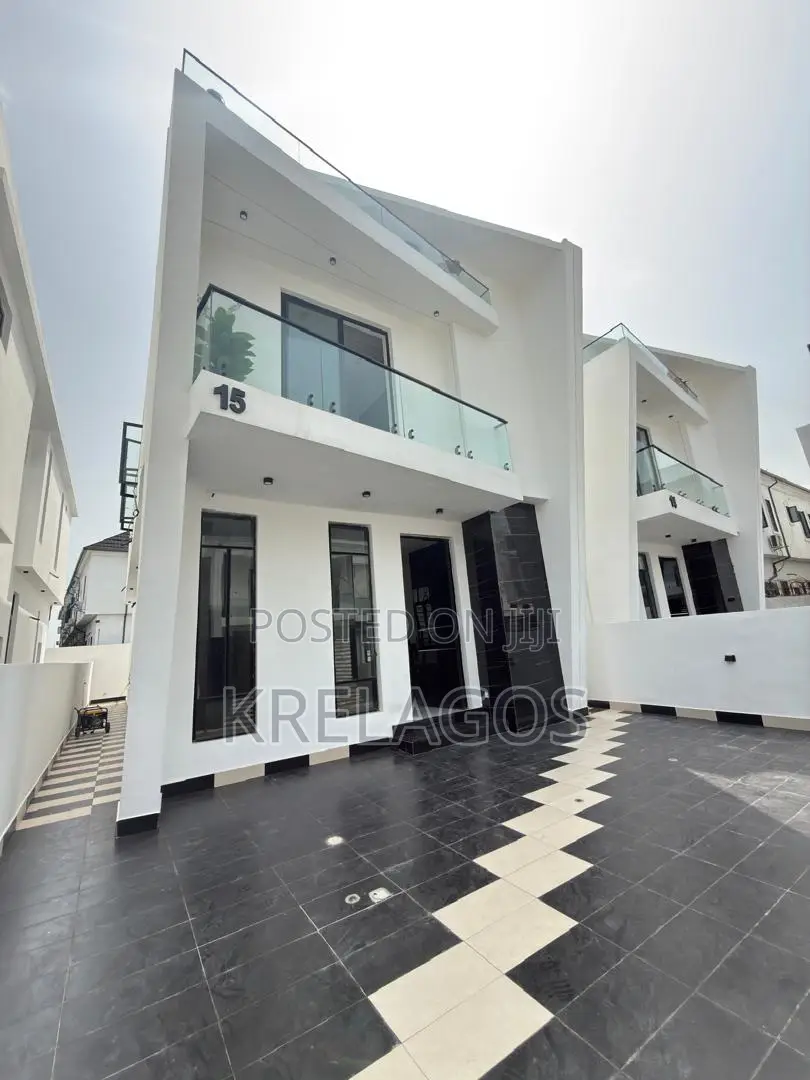 4bdrm Duplex in Orchid, Chevron for sale in Chevron