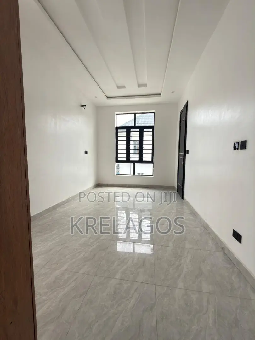 4bdrm Duplex in Orchid, Chevron for sale in Chevron
