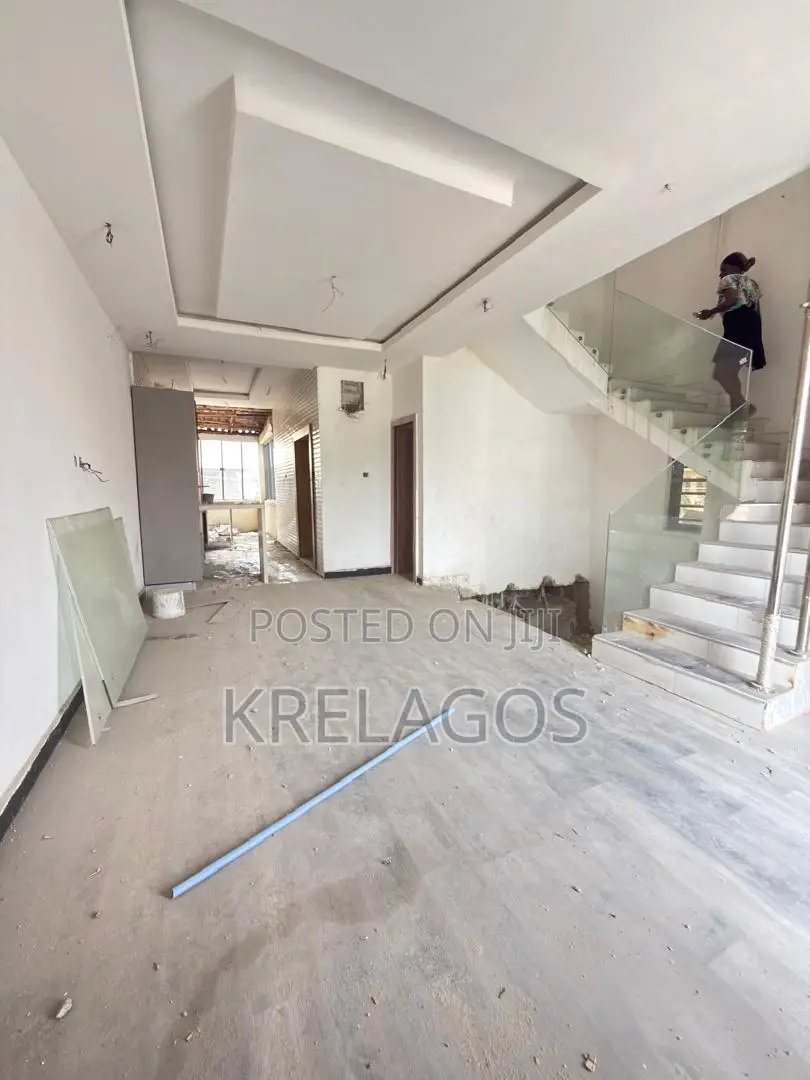 4bdrm Townhouse/Terrace in Oniru, Victoria Island Extension for sale in Victoria Island Extension