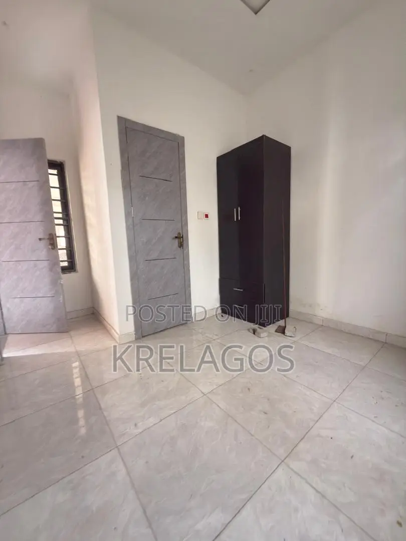 3bdrm Duplex in Ologolo for rent in Ologolo