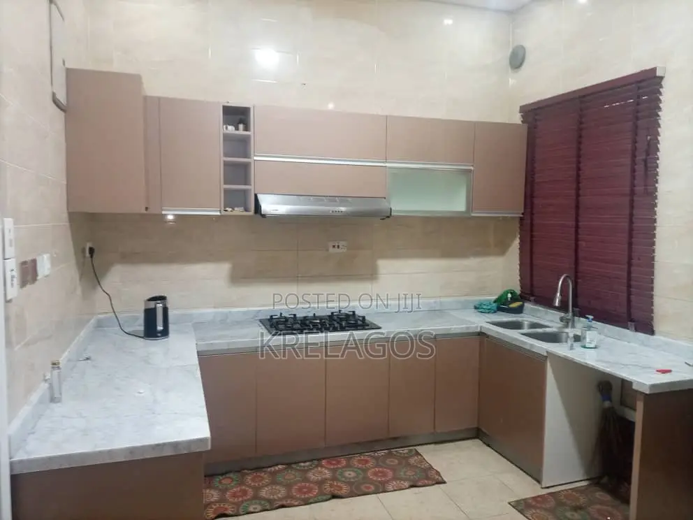 4bdrm Townhouse / Terrace in Victoria Island Extension for rent in Victoria Island Extension