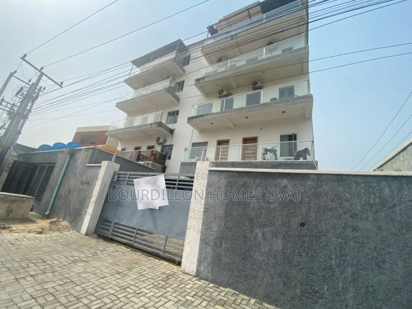 2bdrm Apartment in Lekki Phase 1 for rent in Lekki Phase 1