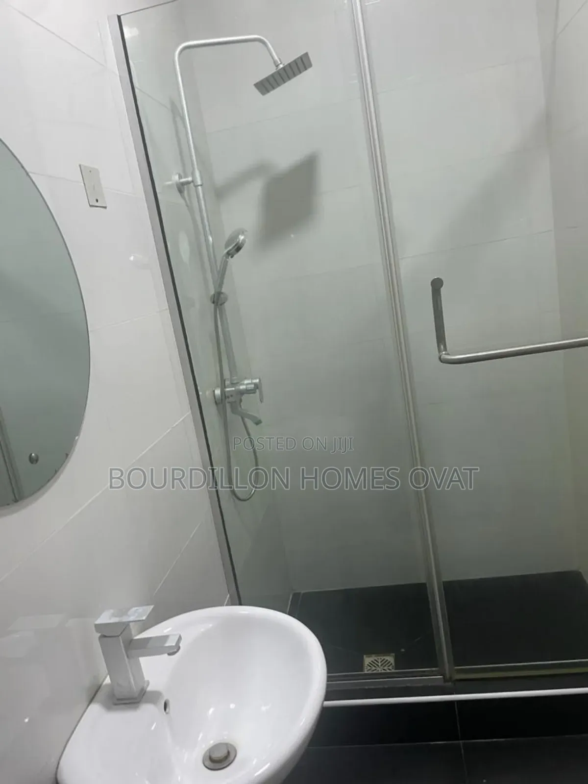 Furnished 2bdrm Apartment in Chevron Lekki Lagos for sale in Lekki