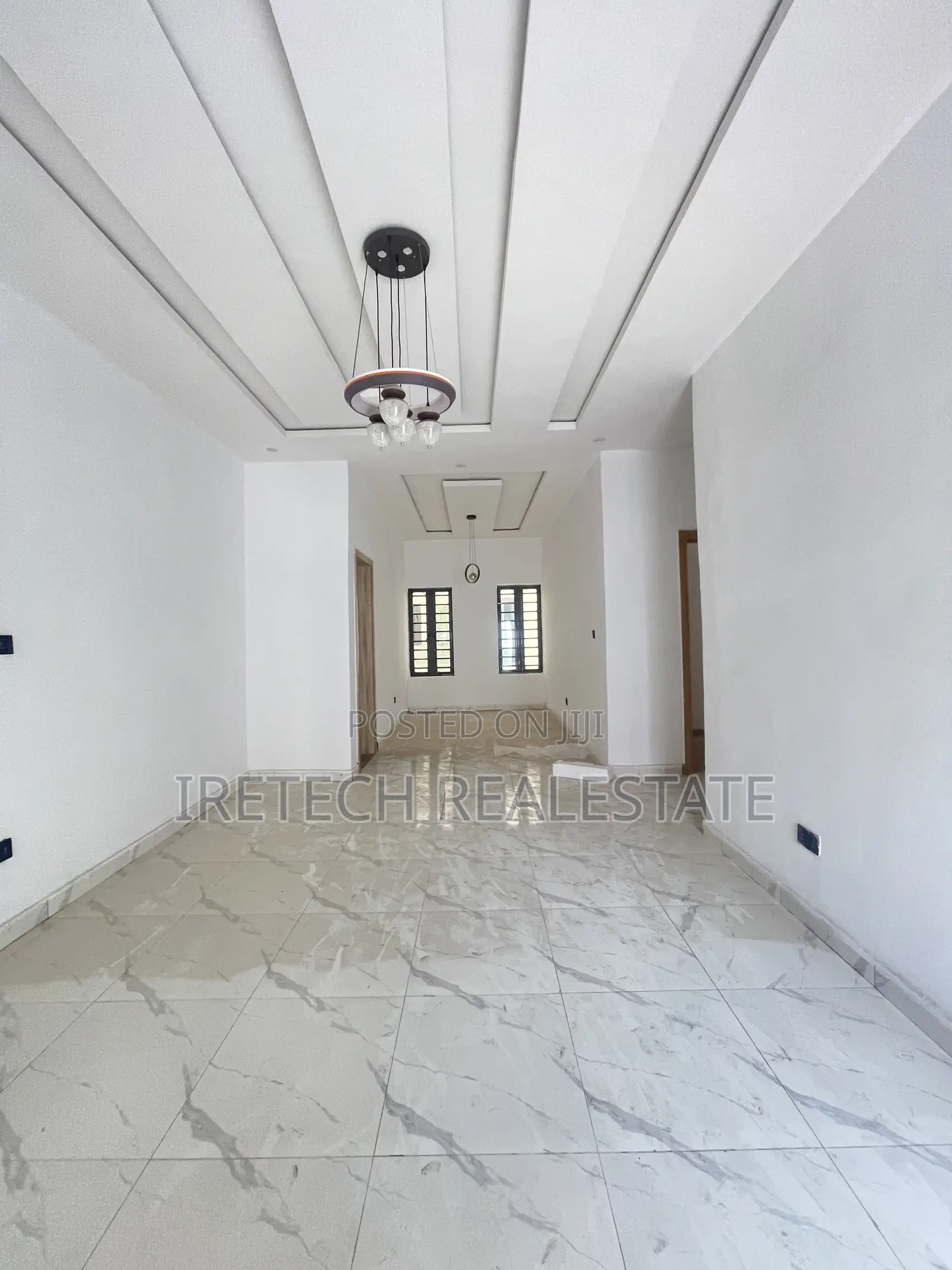 2bdrm Apartment in Ajah Lagos Mobil for sale in VGC / Ajah