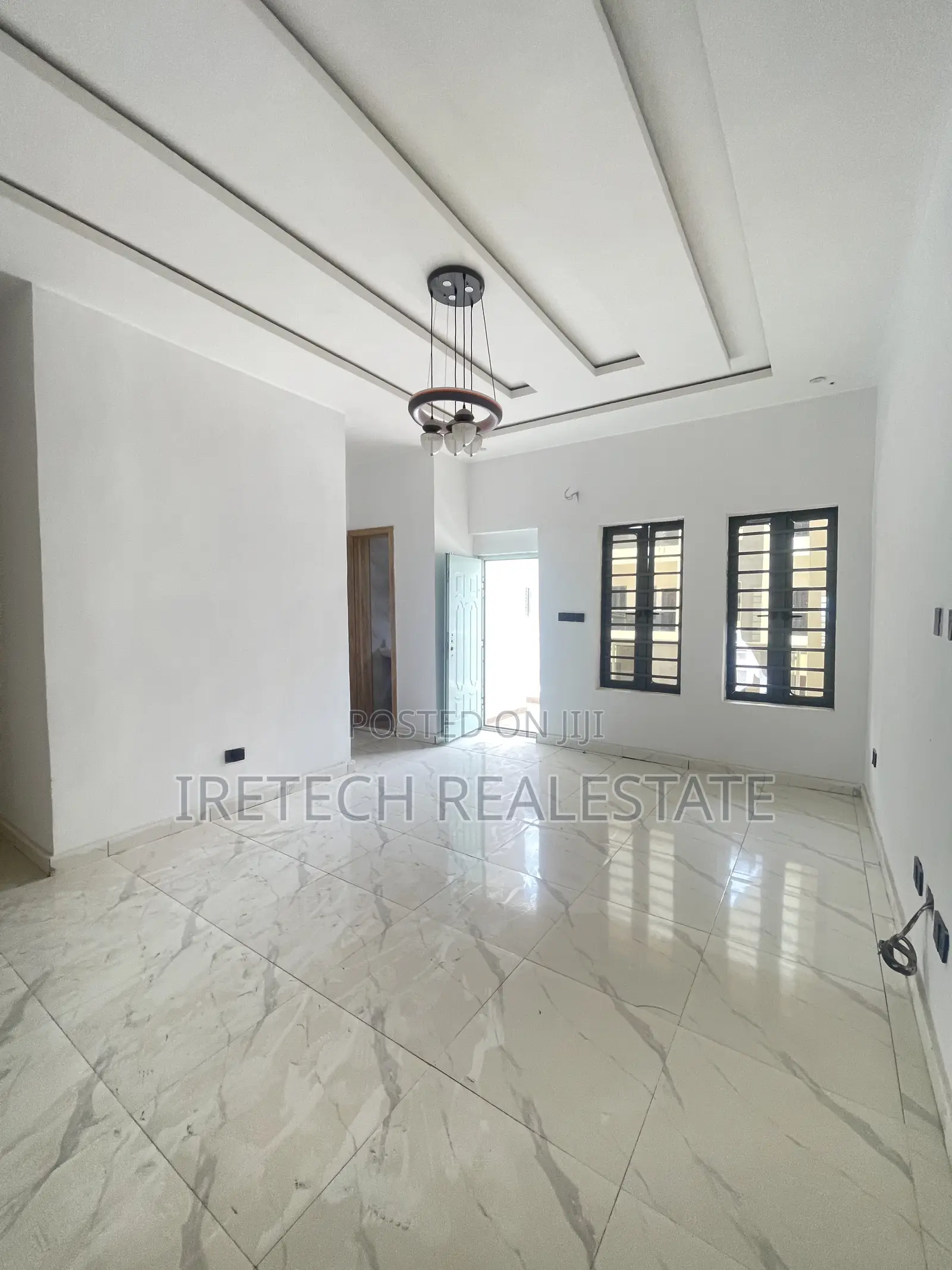 2bdrm Apartment in Ajah Lagos Mobil for sale in VGC / Ajah
