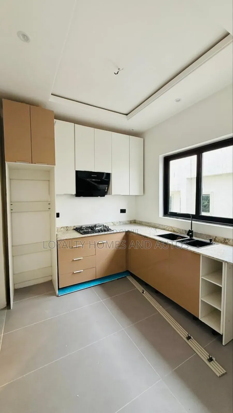 4bdrm Duplex in Ojo for sale in Ojo