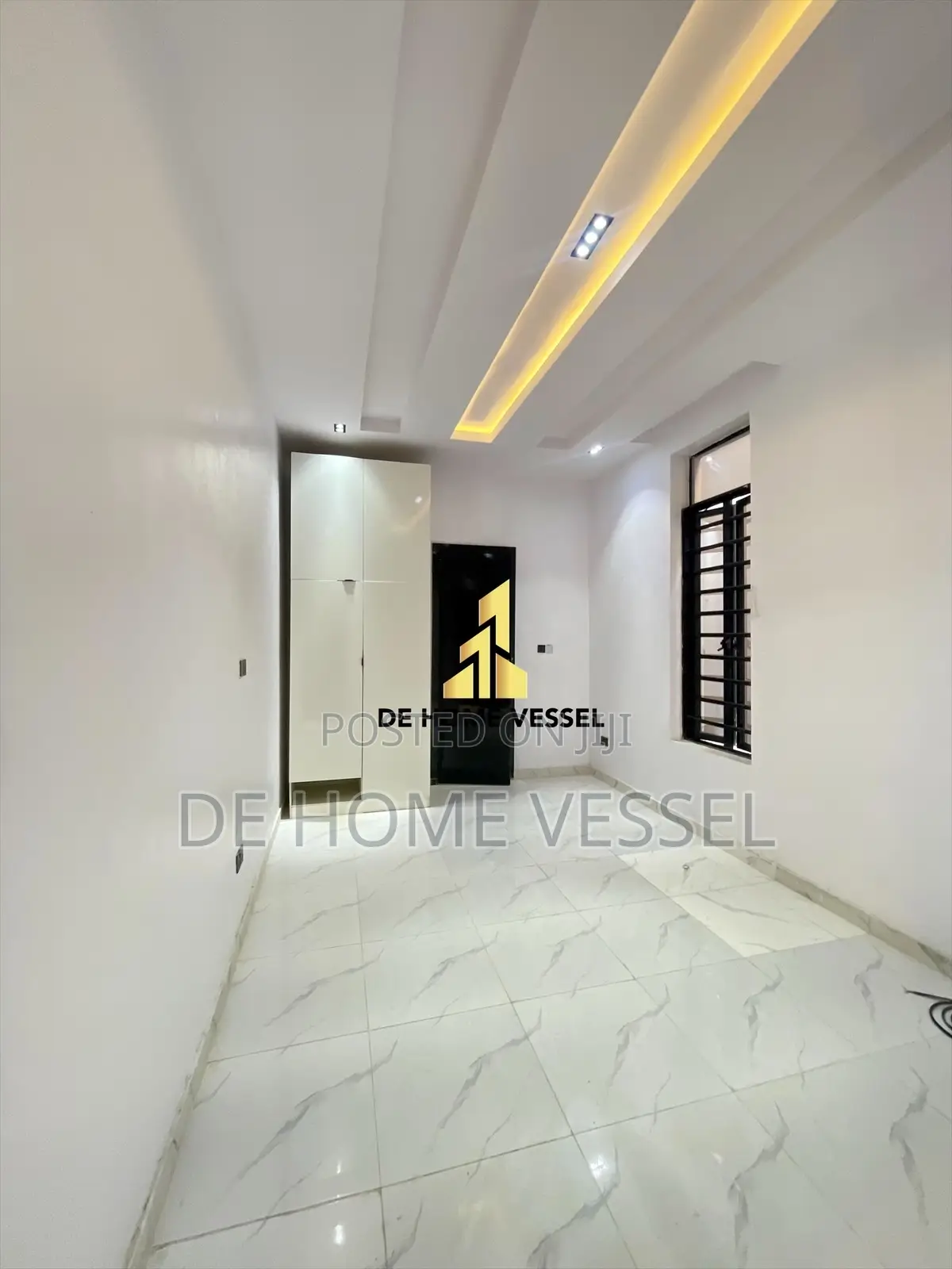 5bdrm Duplex in Lekki for sale in Lekki