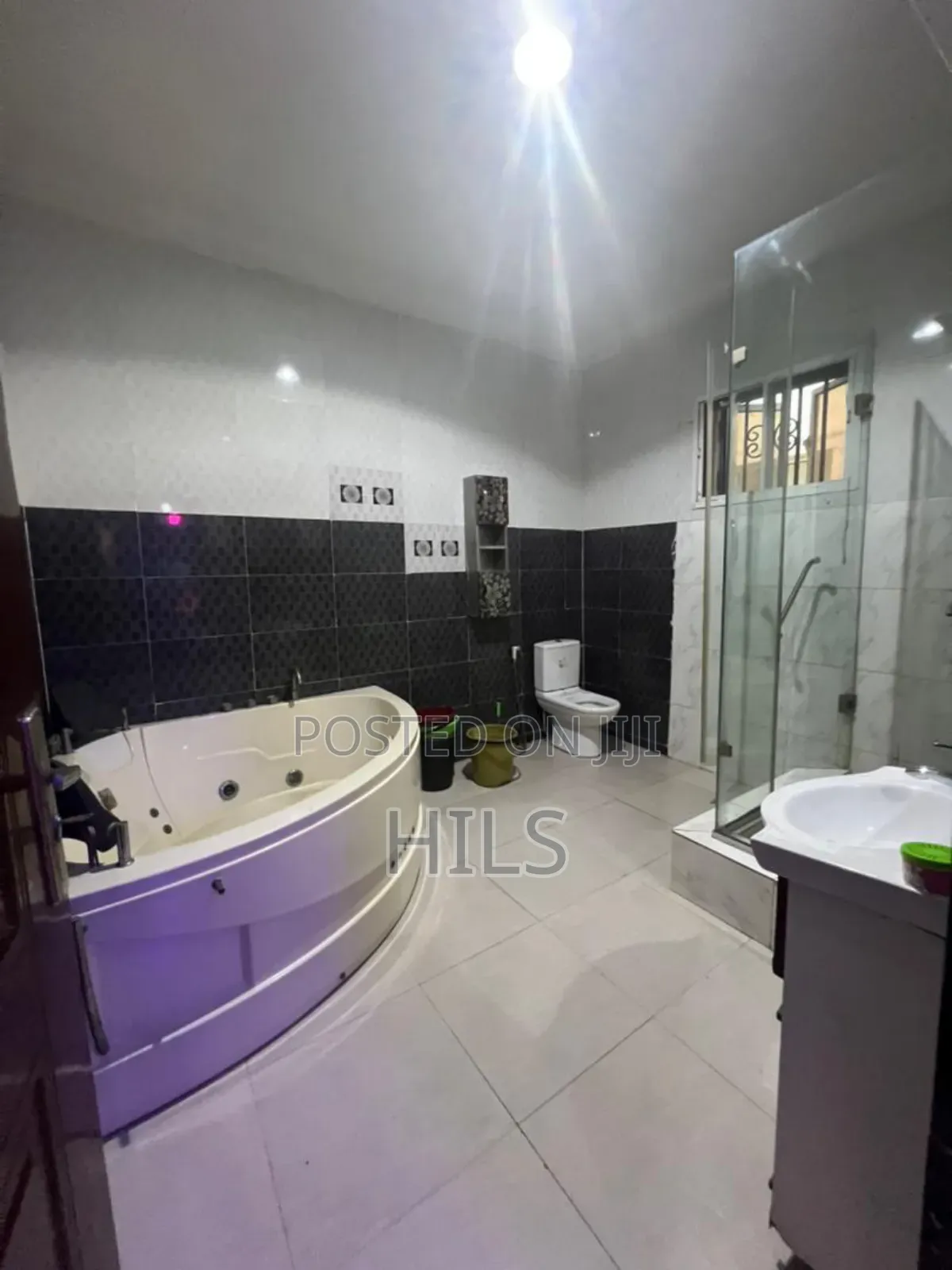 Studio Apartment in Bera, Chevron for rent in Chevron