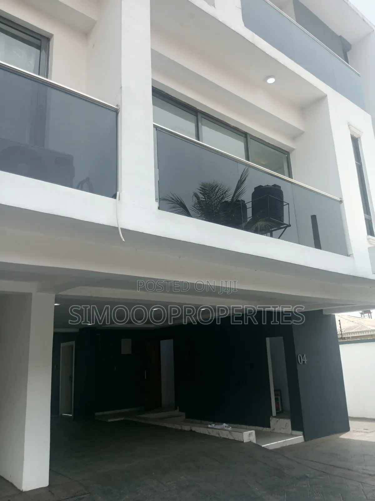 5bdrm Duplex in Grace Oasis Resident, Lakowe for sale in Lakowe