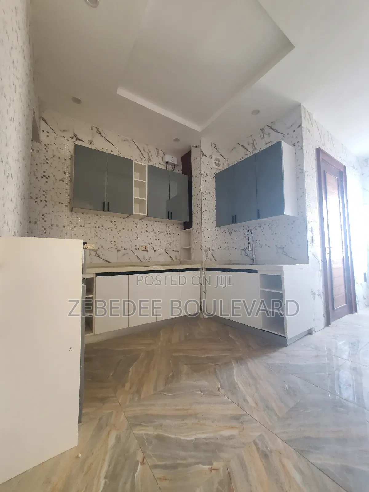 3bdrm Block of Flats in Kaura for rent in Kaura