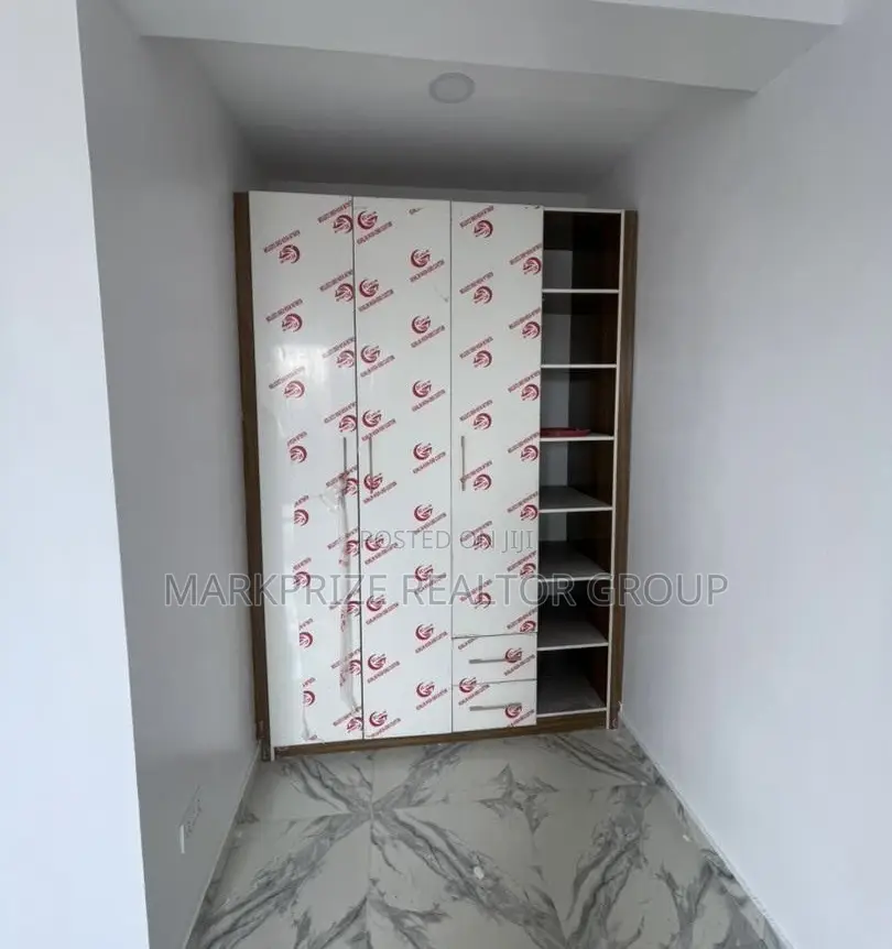 2bdrm Apartment in Ologolo Lekki Lagos for sale in Ologolo