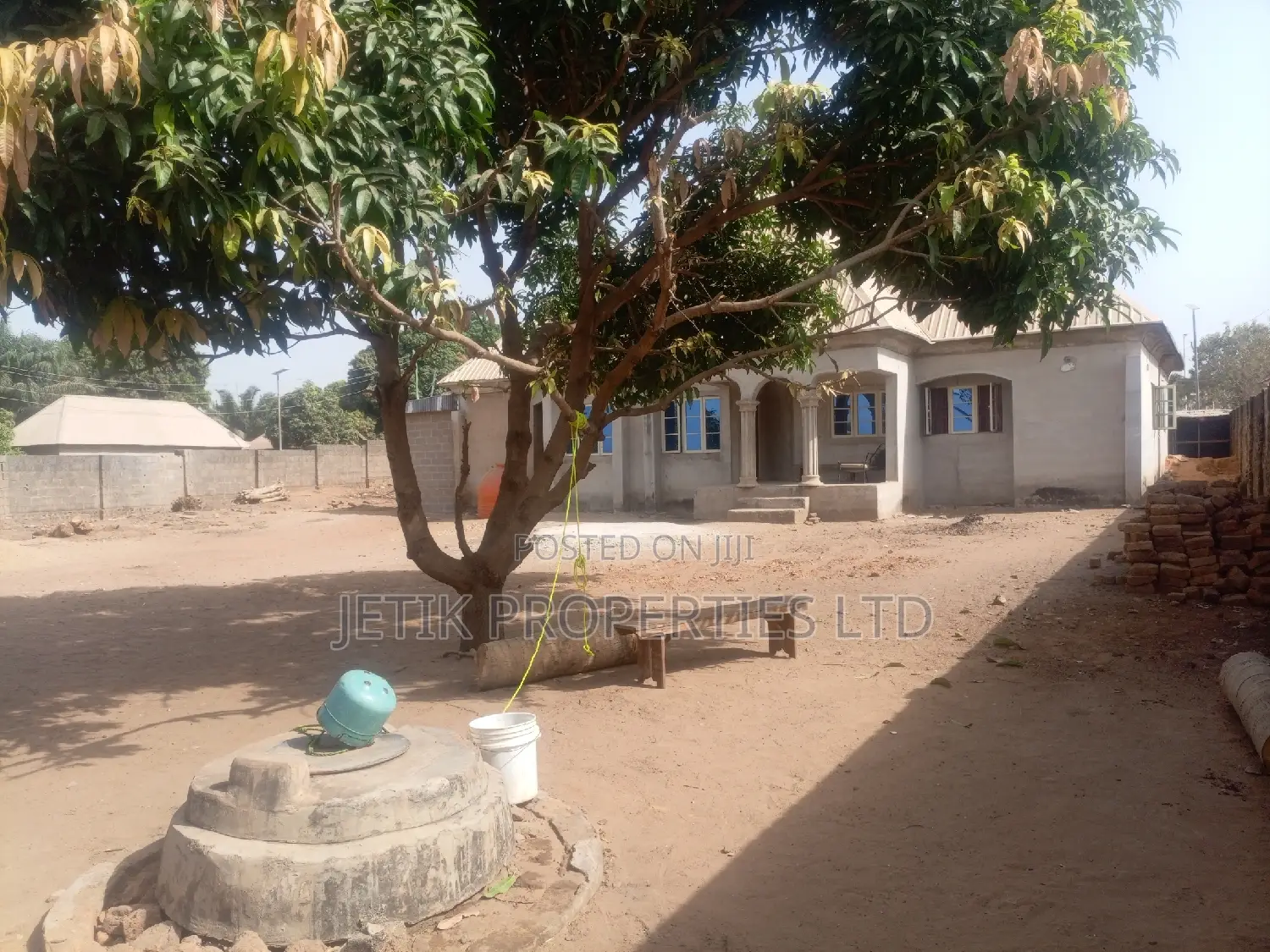 4bdrm Bungalow in Eng Joseph Utsev, Makurdi for sale in Makurdi