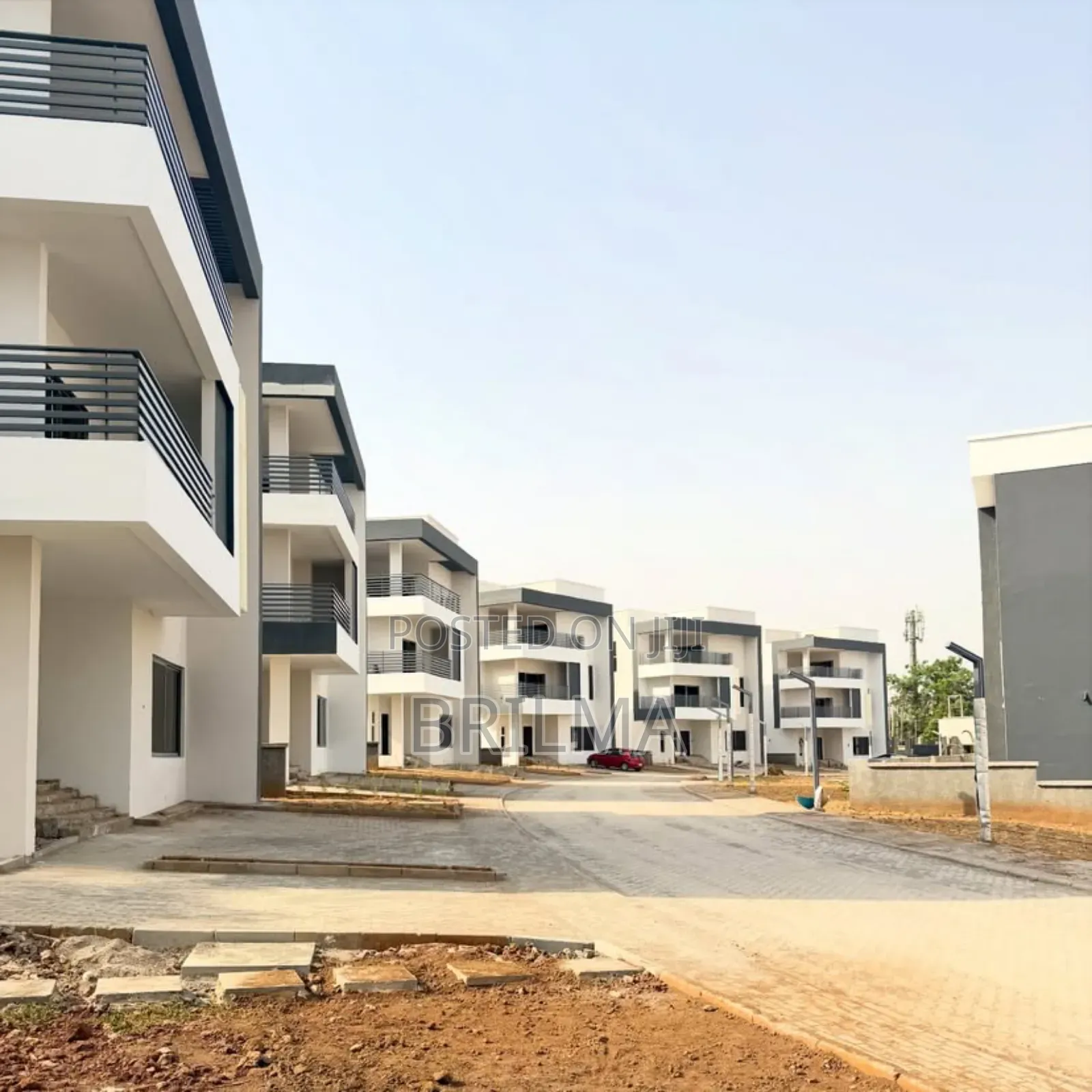 5bdrm Duplex in Kado for sale in Kado