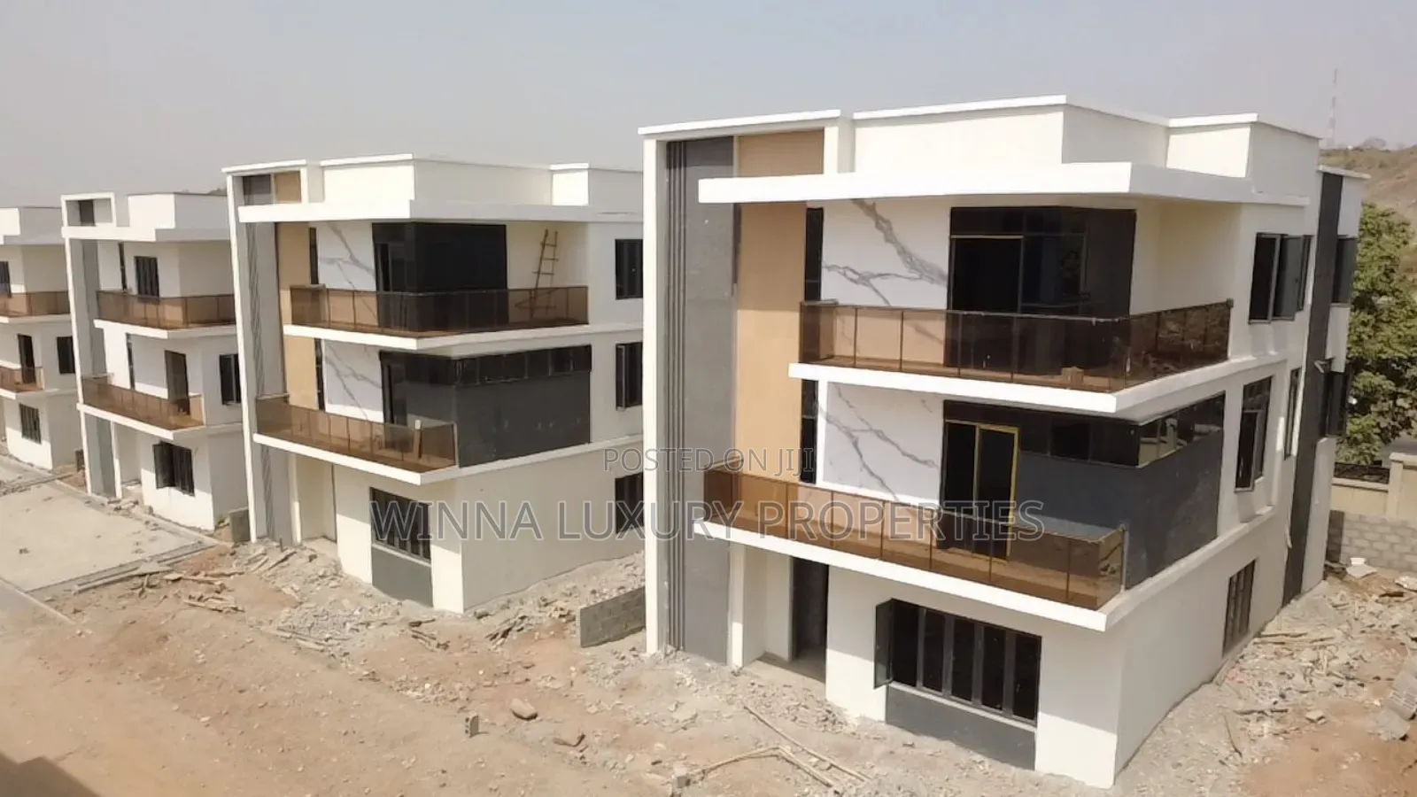 6bdrm Duplex in Guzape for sale in Guzape District