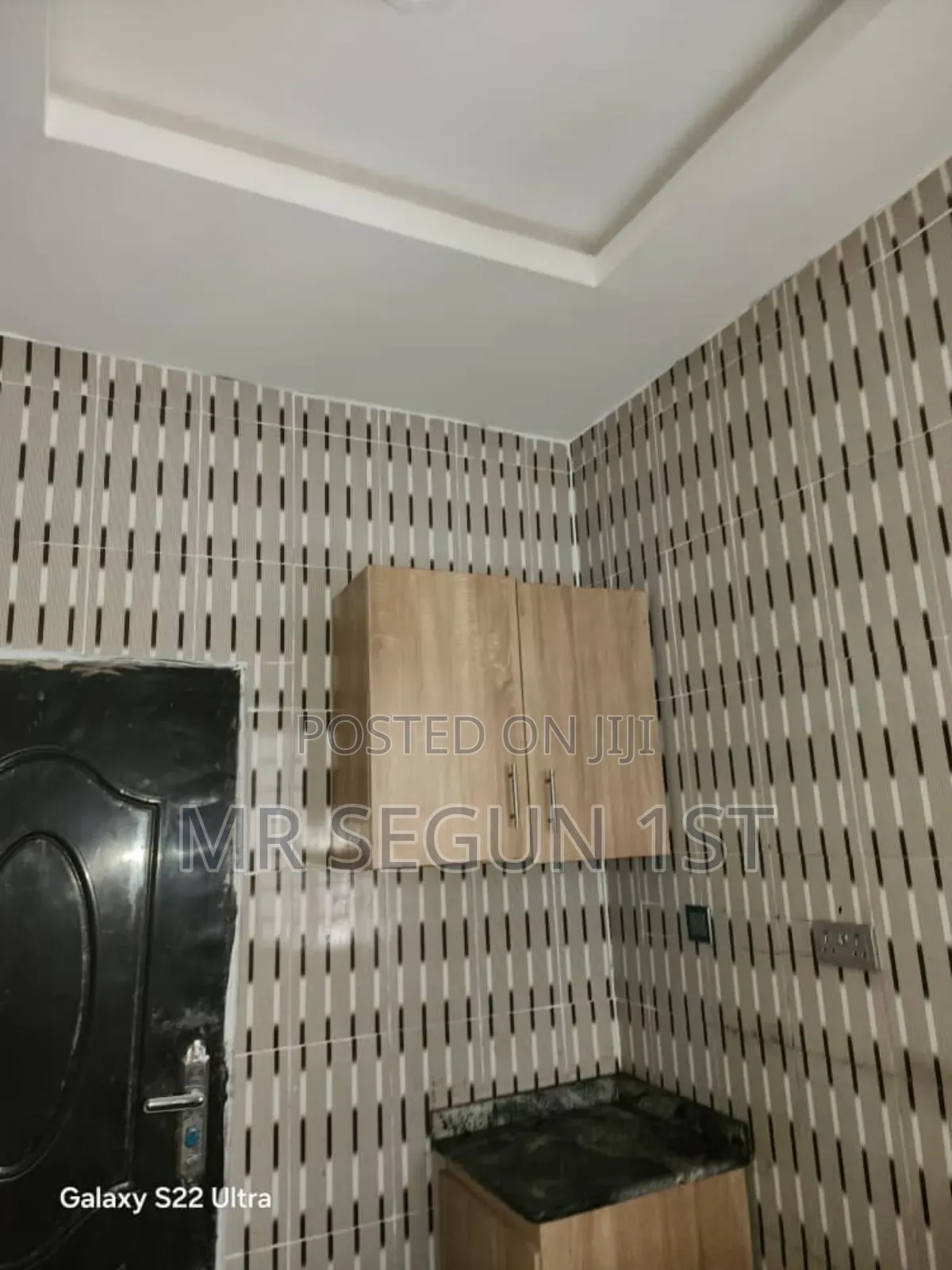 Mini Flat in Abey Technical, Akala Express for rent in Akala Express