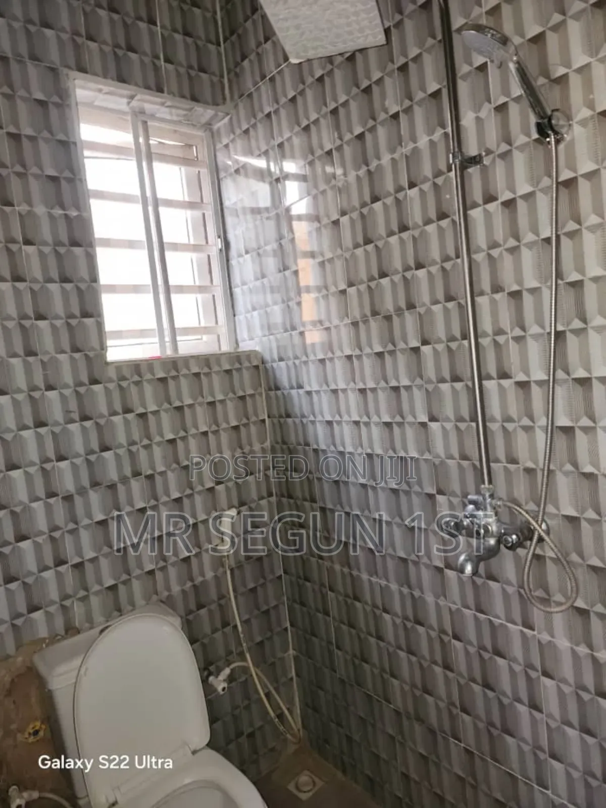 Mini Flat in Abey Technical, Akala Express for rent in Akala Express