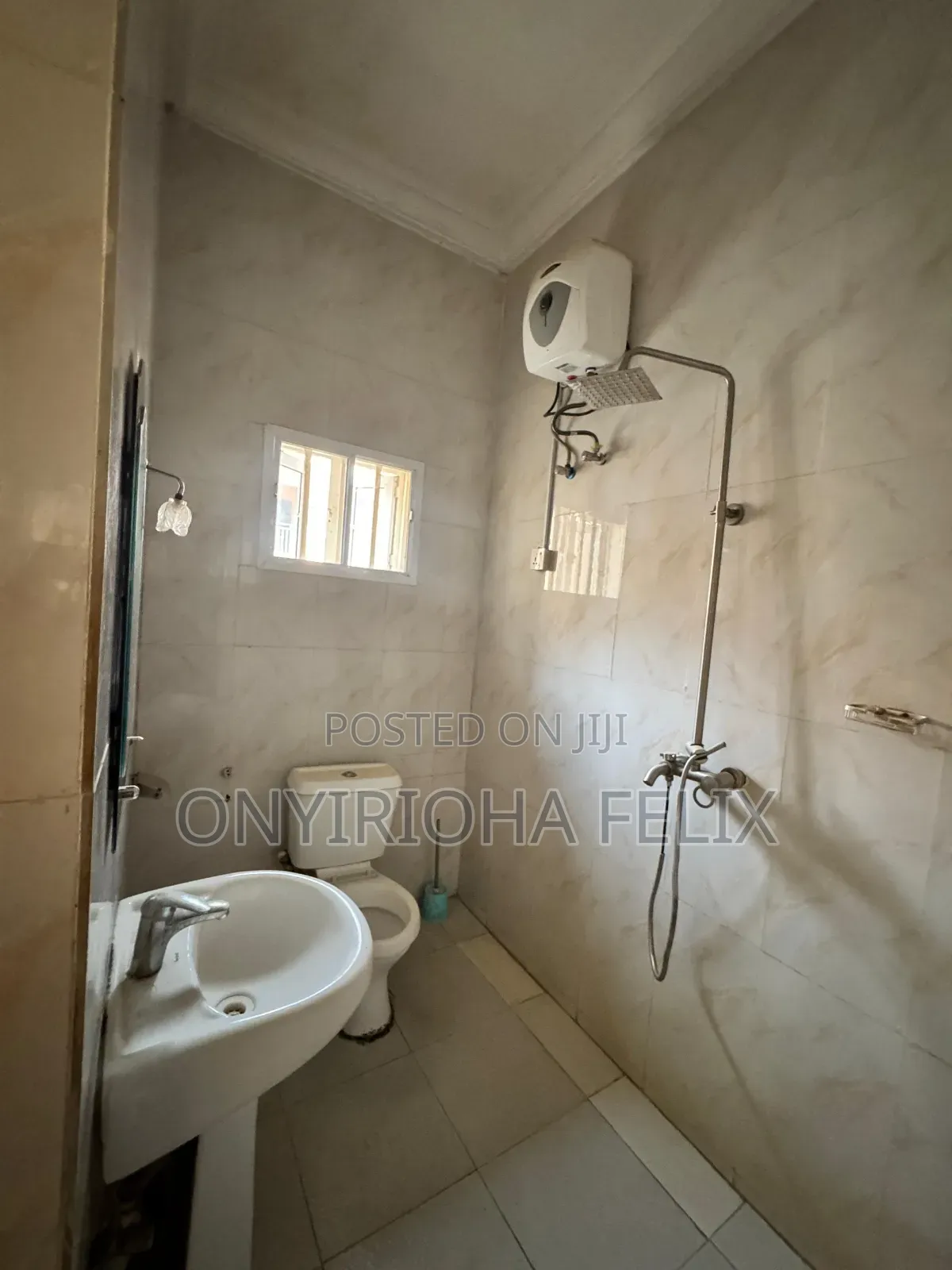 3bdrm Block of Flats in Life Camp Main for rent in Life Camp