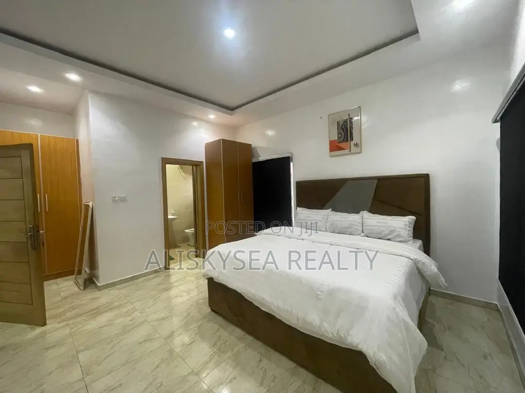 3bedroom Duplex Magodo Phase 2 in GRA Phase 2 Shangisha