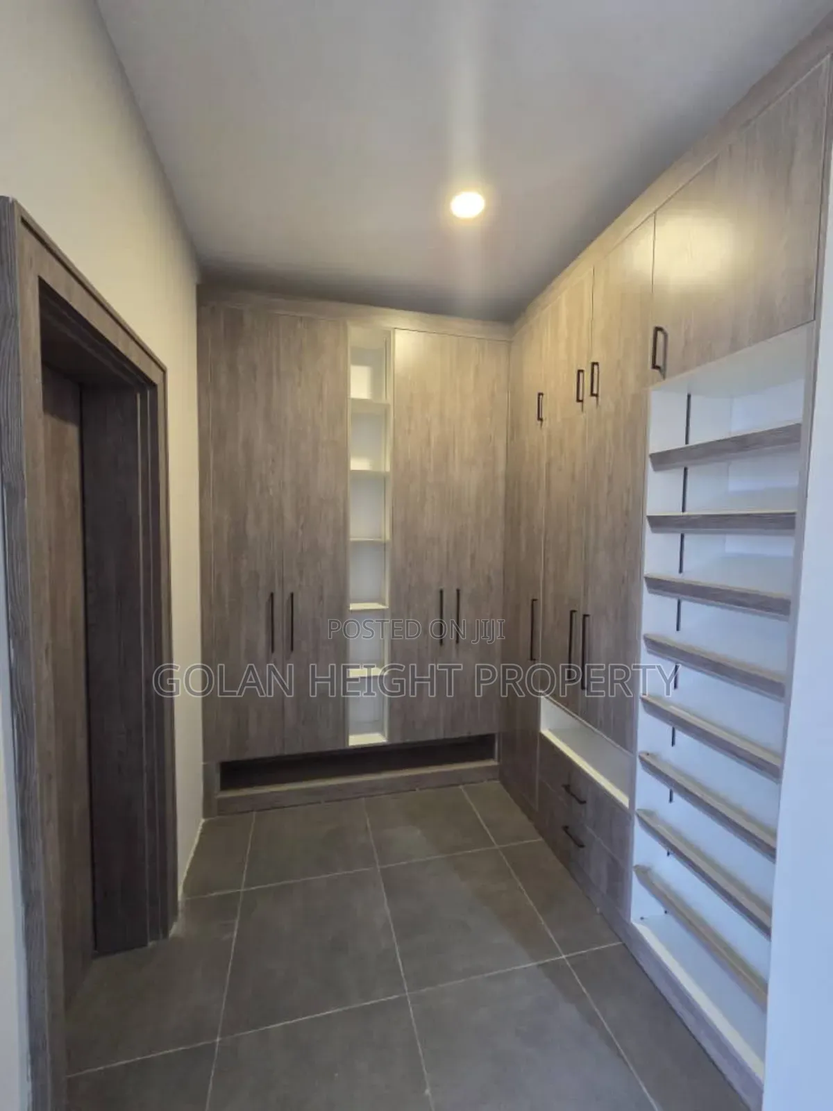 5bdrm Townhouse/Terrace in News Engineering, Dawaki for Sale in Dawaki