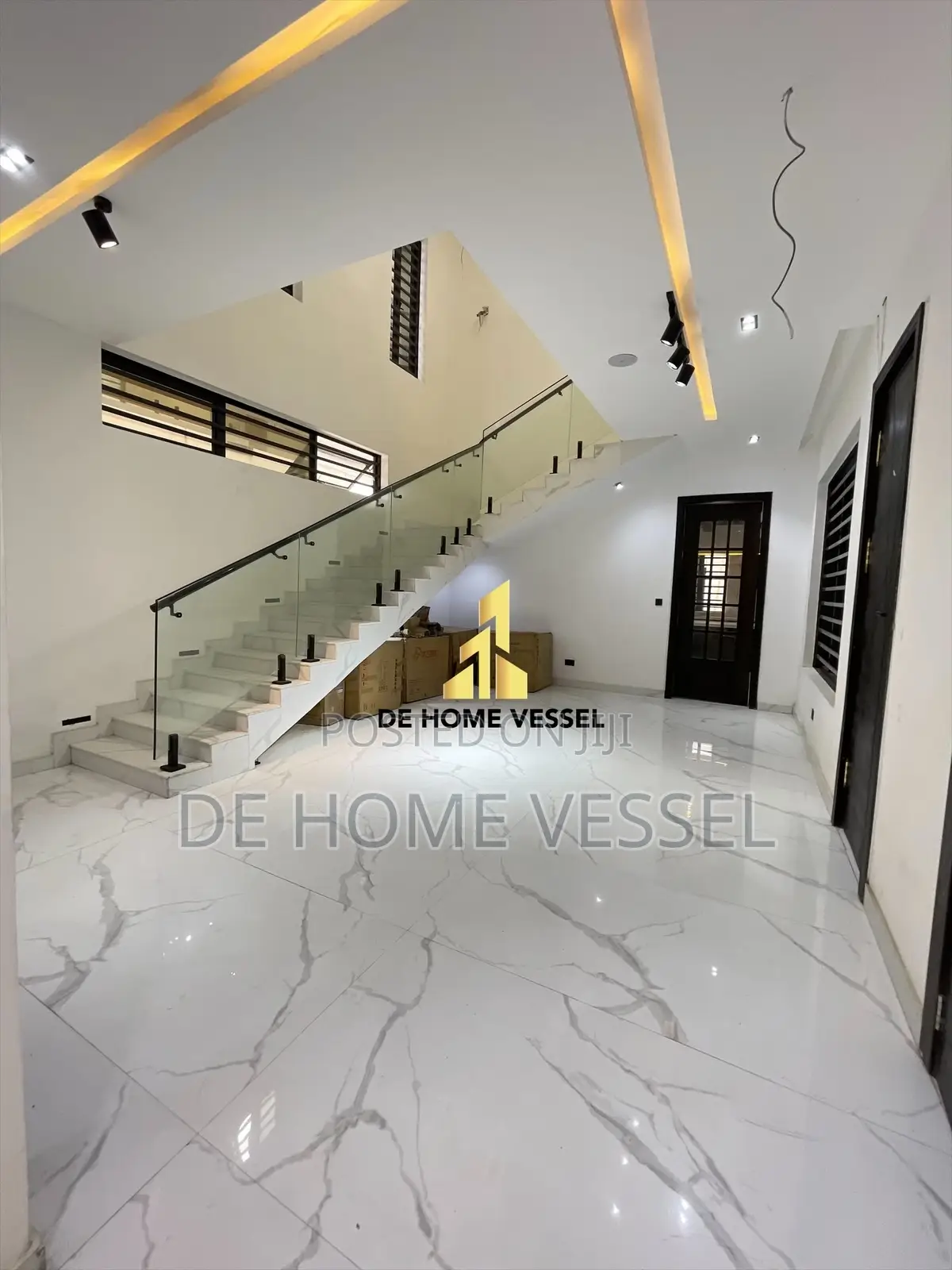 5bdrm Duplex in Lekki for sale in Lekki