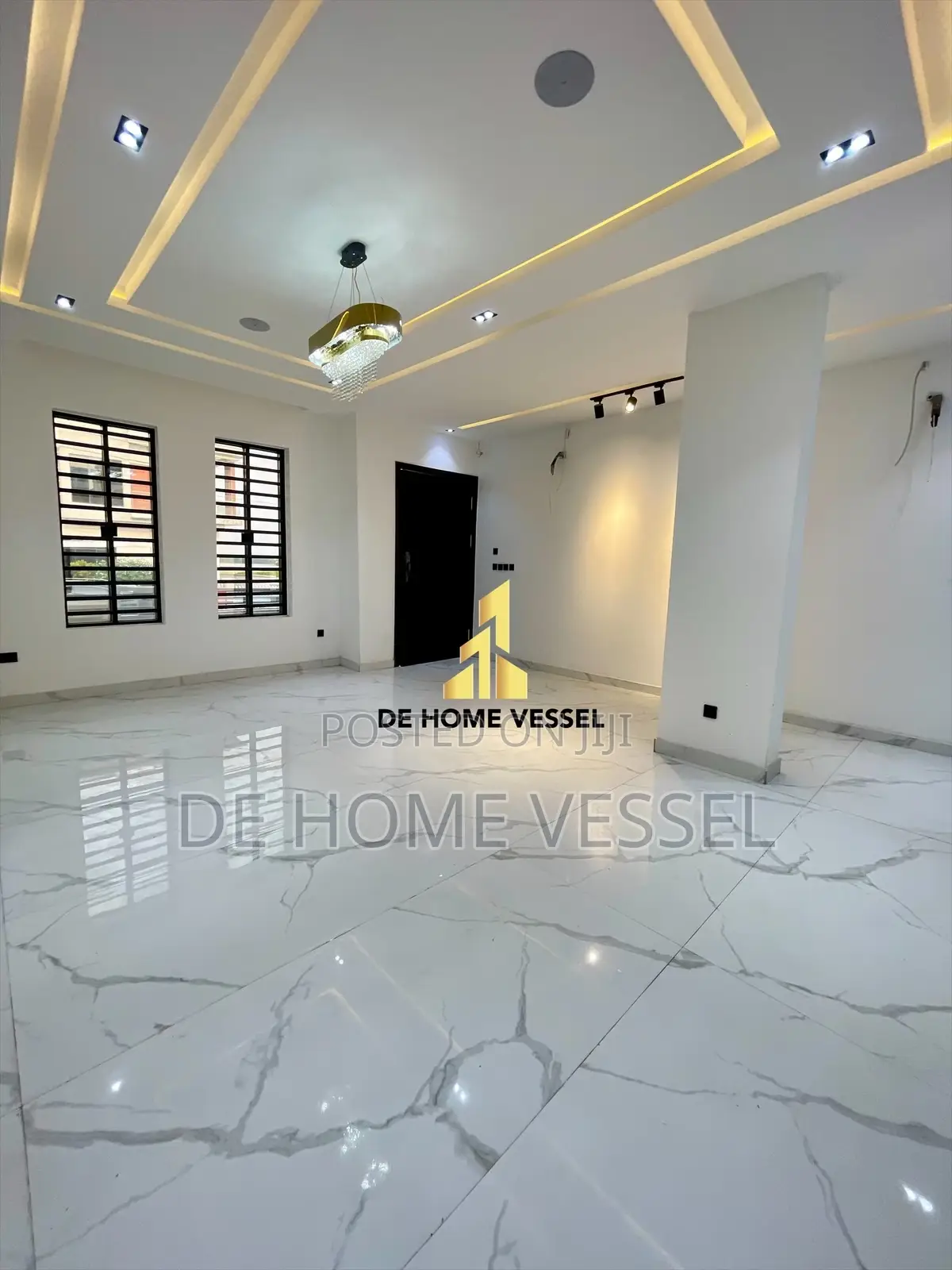 5bdrm Duplex in Lekki for sale in Lekki