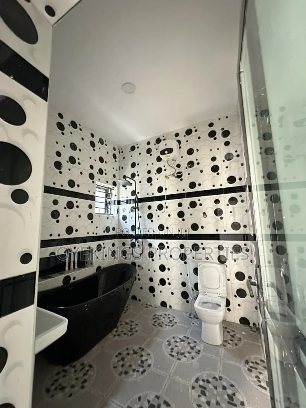3bdrm Bungalow in Dss Estate, Ile, Akala Express for sale in Akala Express