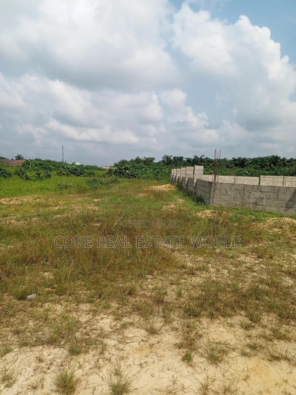 Ogbaku-Ejemekwuru Road, Owerri in Owerri