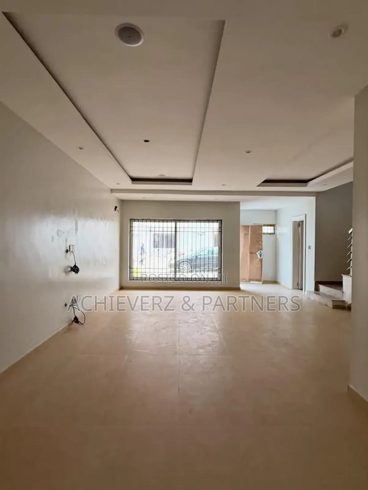 4bdrm Duplex in Utako for sale in Utako