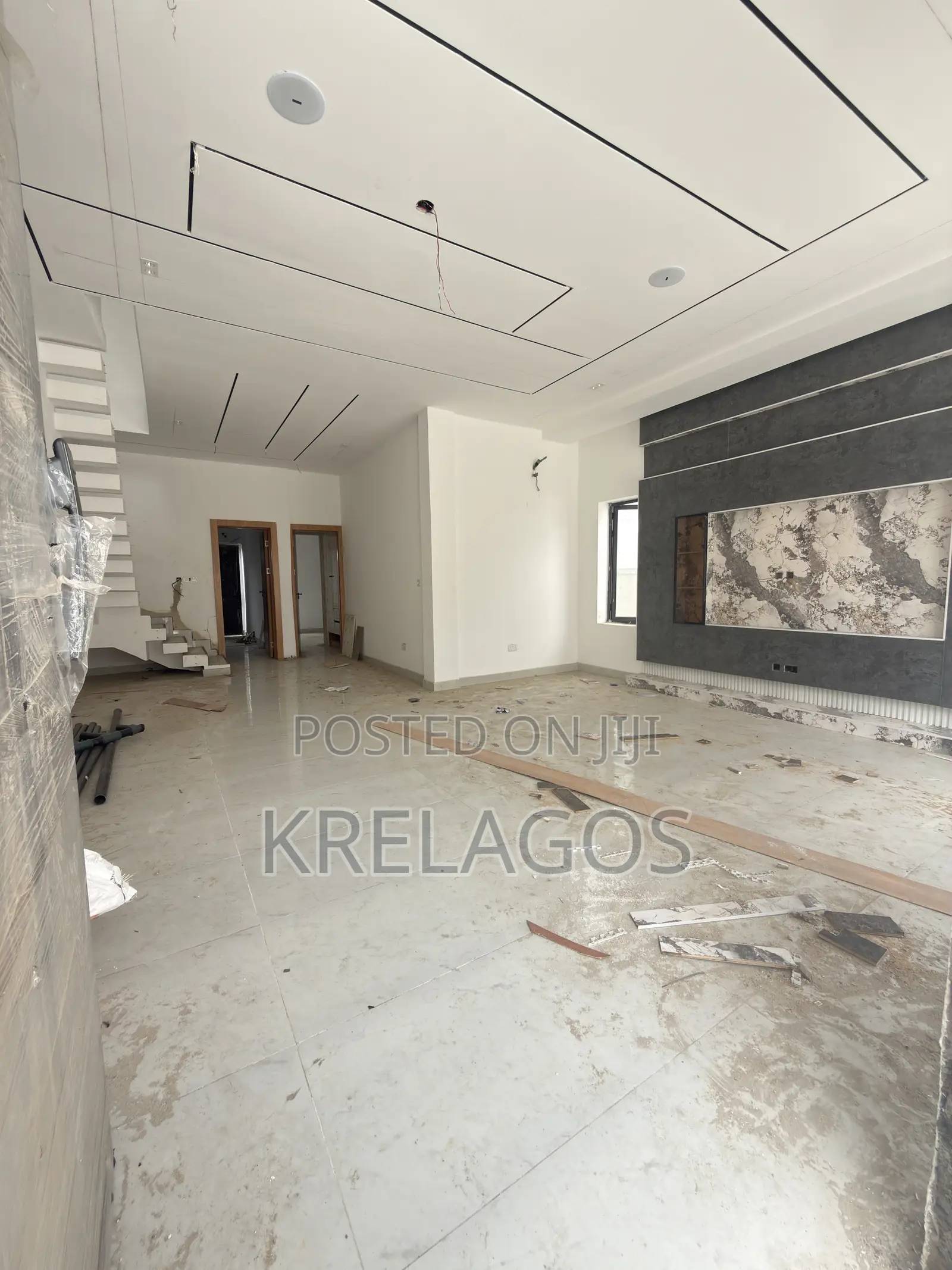 4bdrm Duplex in Orchid, Chevron for sale in Chevron