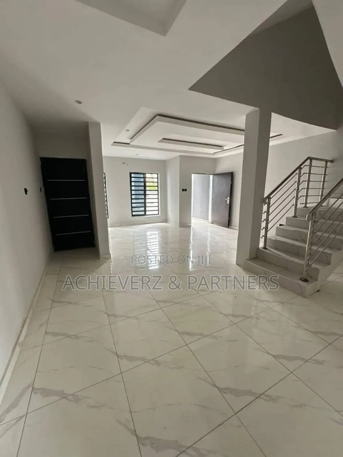 4bdrm Duplex in Gaduwa for sale in Gaduwa