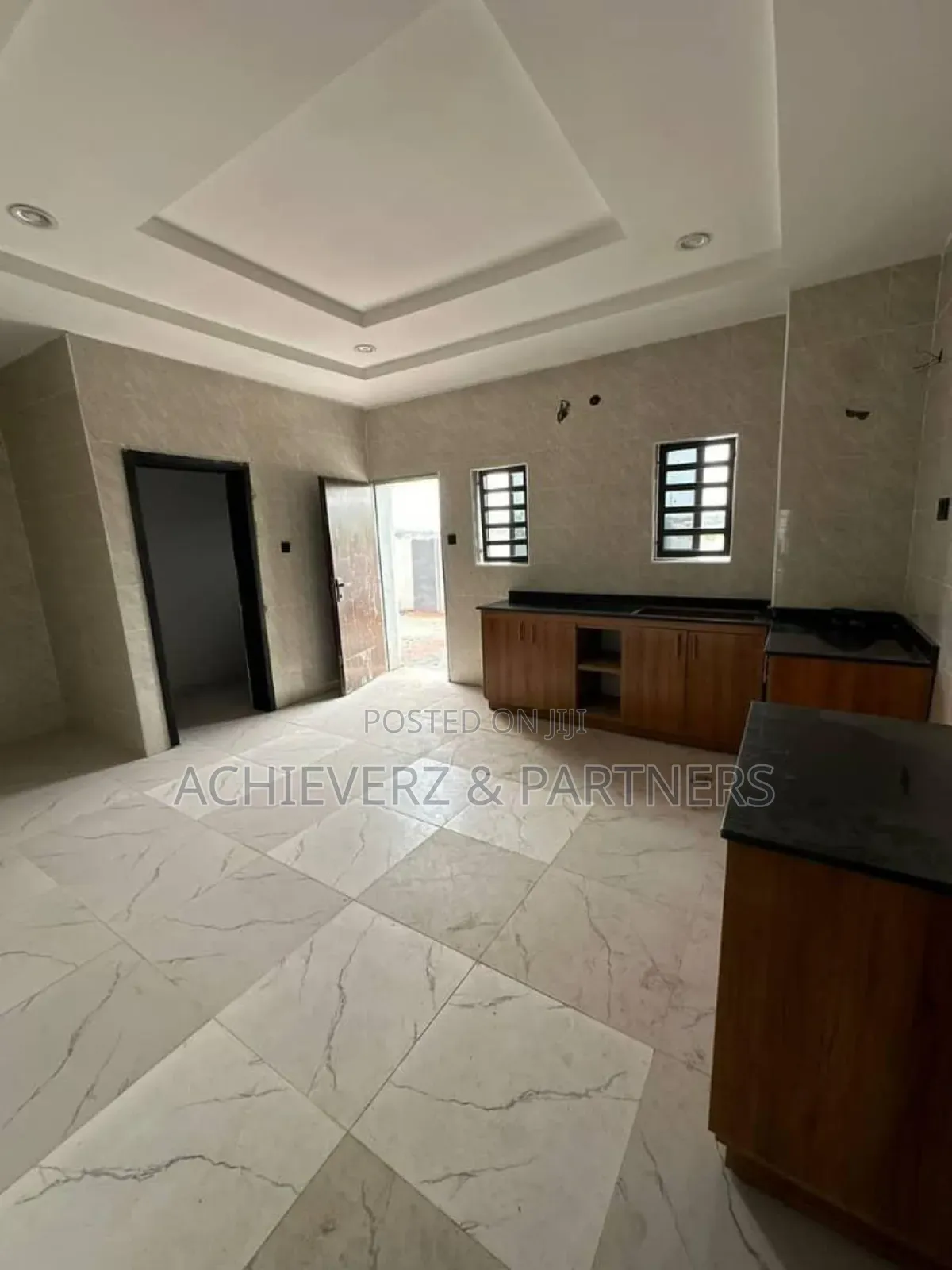 4bdrm Duplex in Gaduwa for sale in Gaduwa