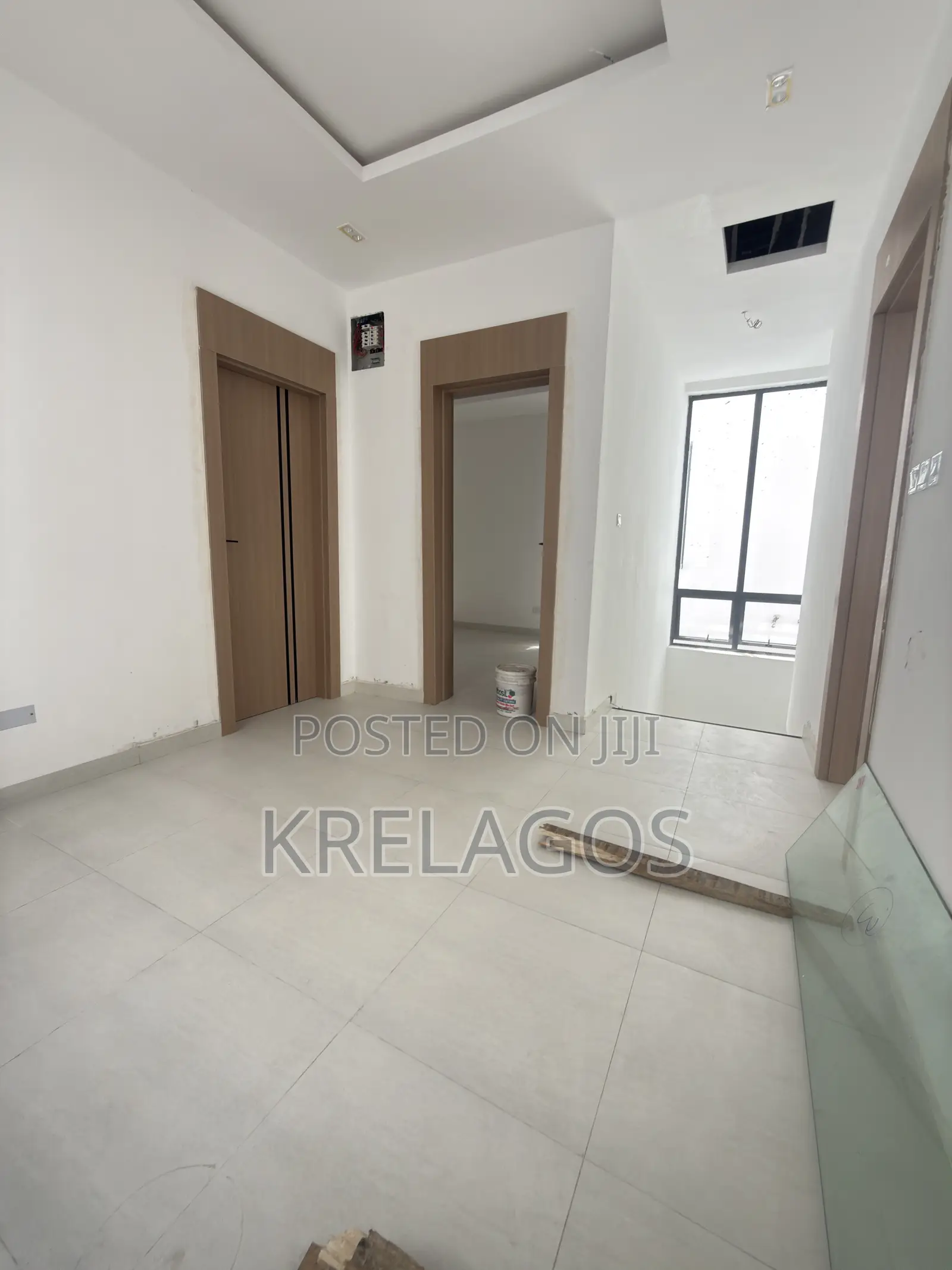 4bdrm Duplex in Chevron for sale in Chevron