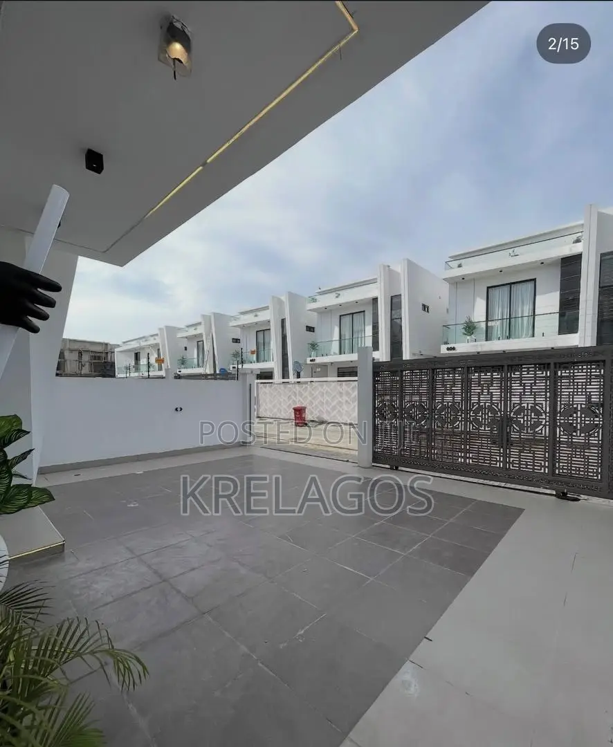 4bdrm Duplex in Orchid, Chevron for rent in Chevron
