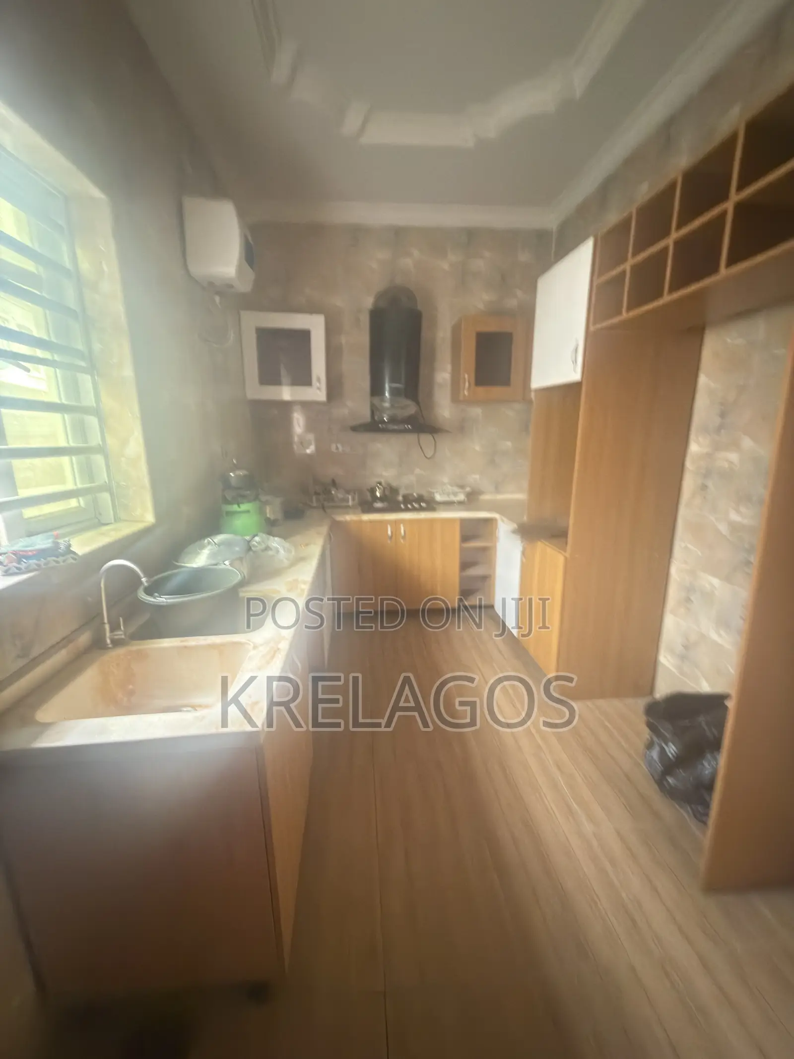 4bdrm Duplex in Ikota for sale in Ikota