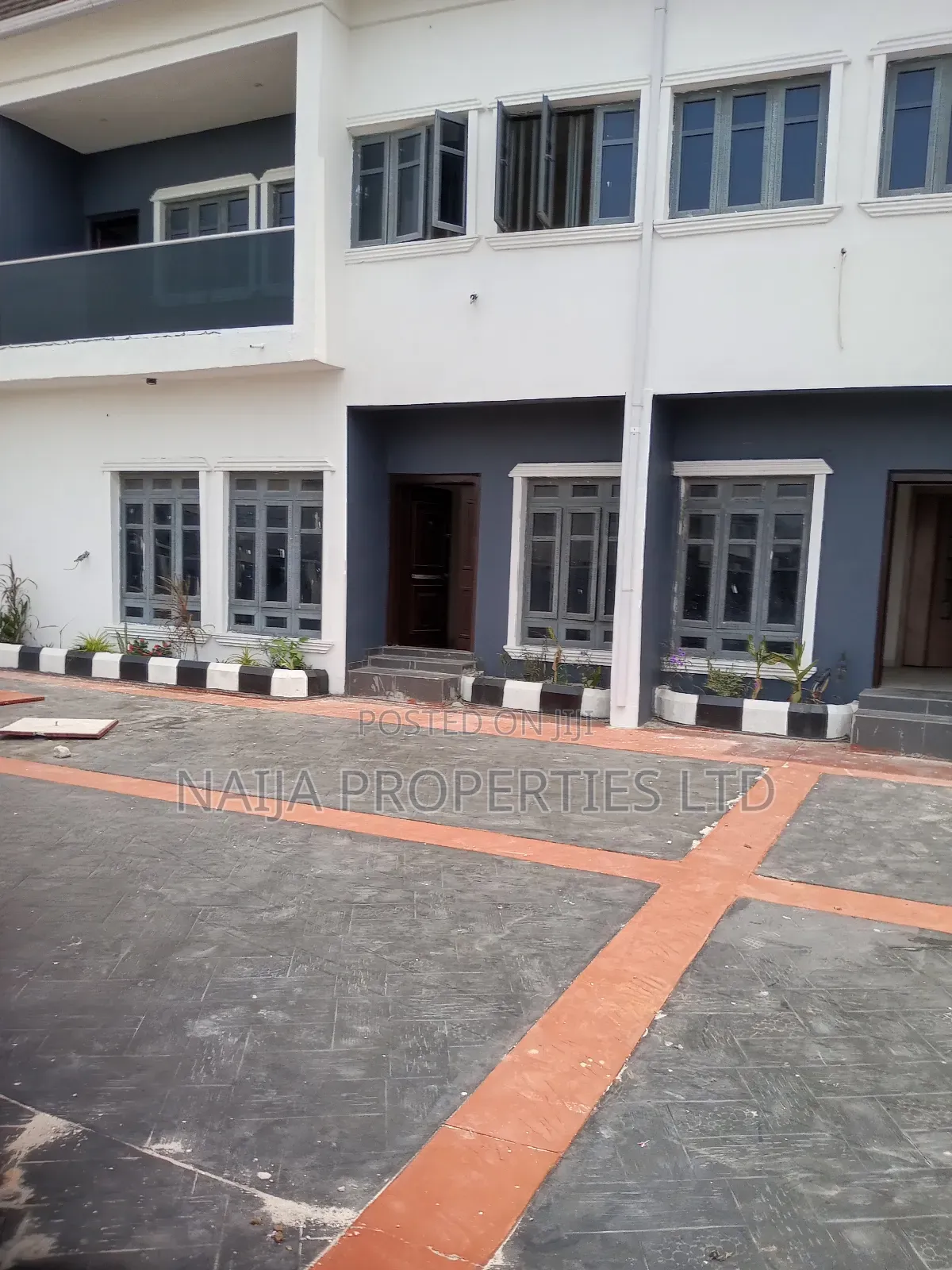 4bdrm Townhouse / Terrace in Awoyaya for rent in Awoyaya