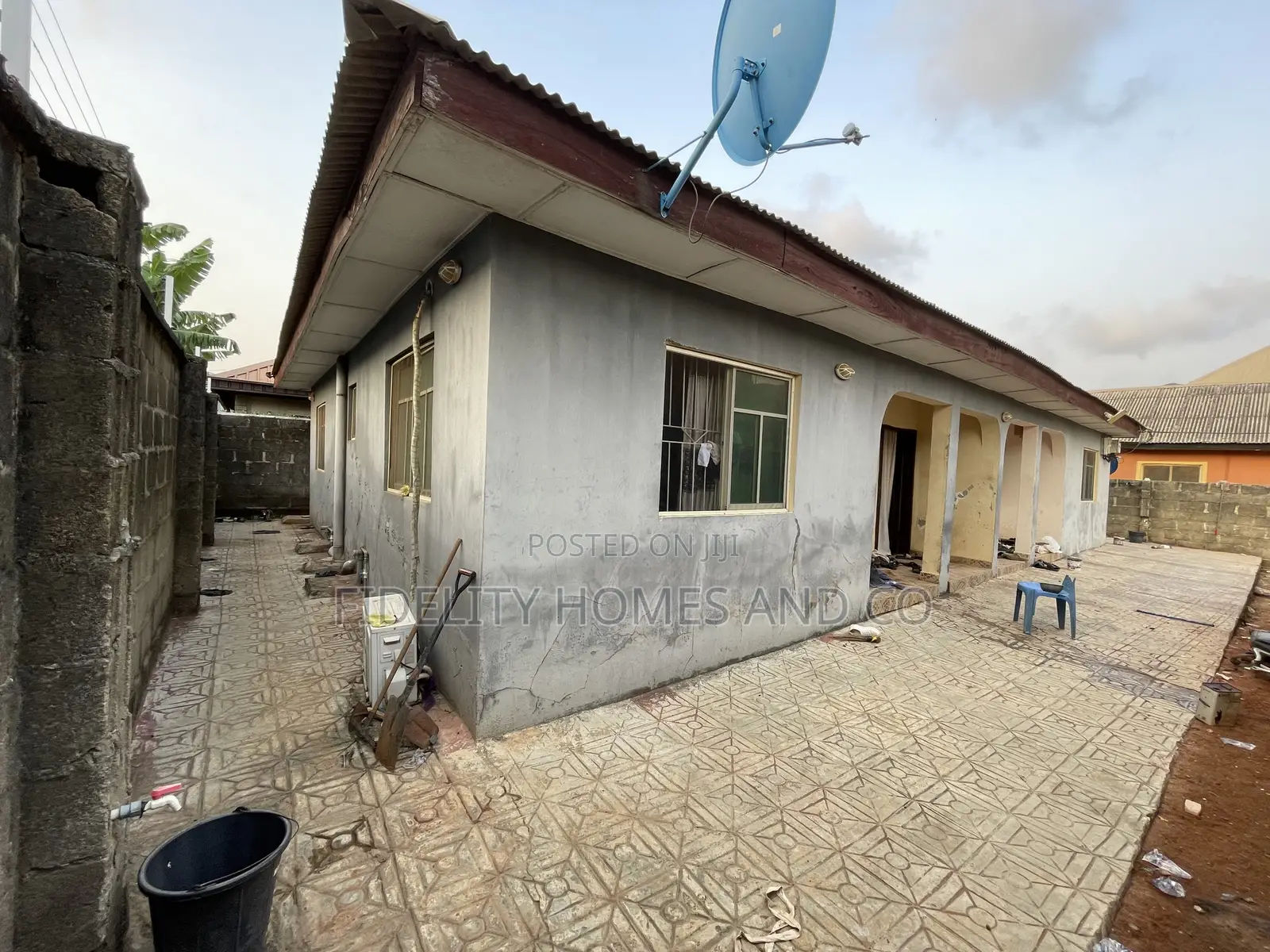 2bdrm Block of Flats in Abiola Farm, Ipaja for sale in Ipaja