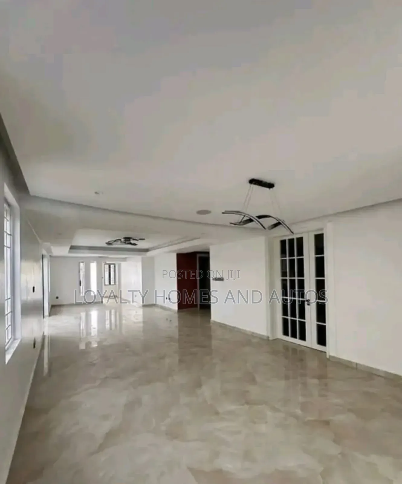5bdrm Duplex in Lekki Phase 1 for sale in Lekki Phase 1